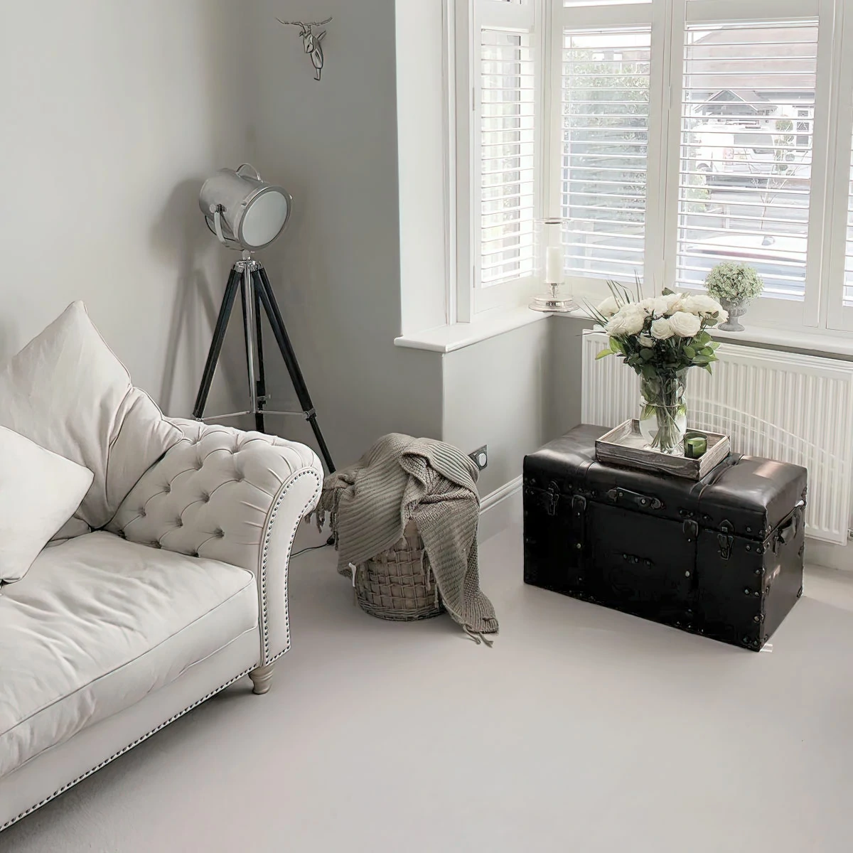 Alfred Tripod Floor Lamp - Image 4