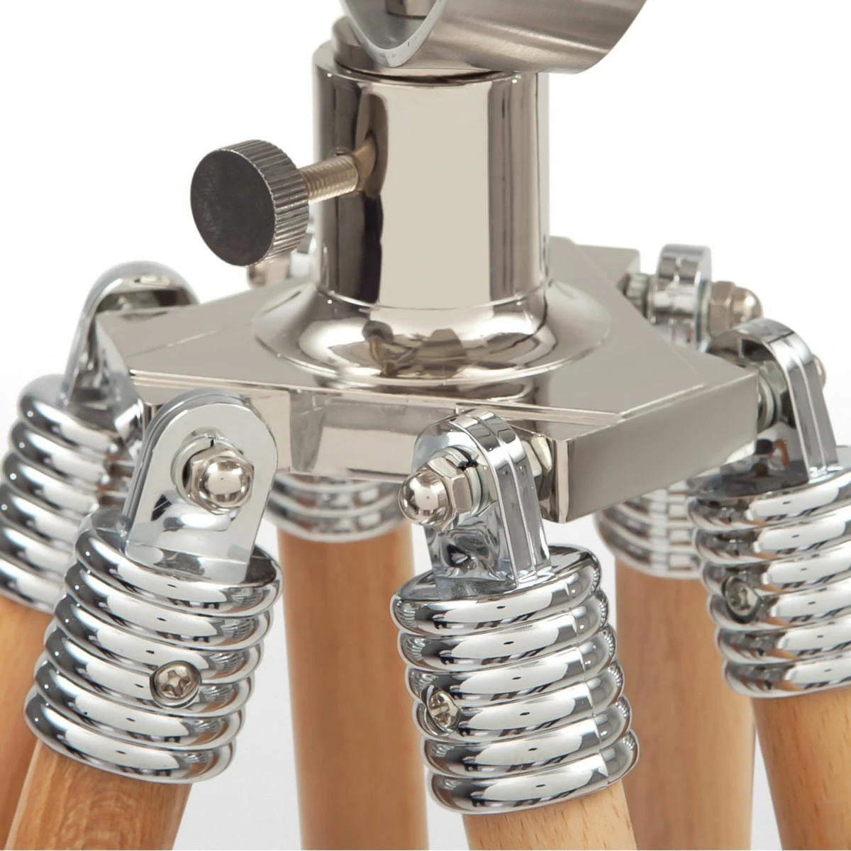 Alfred Tripod Floor Lamp - Image 8