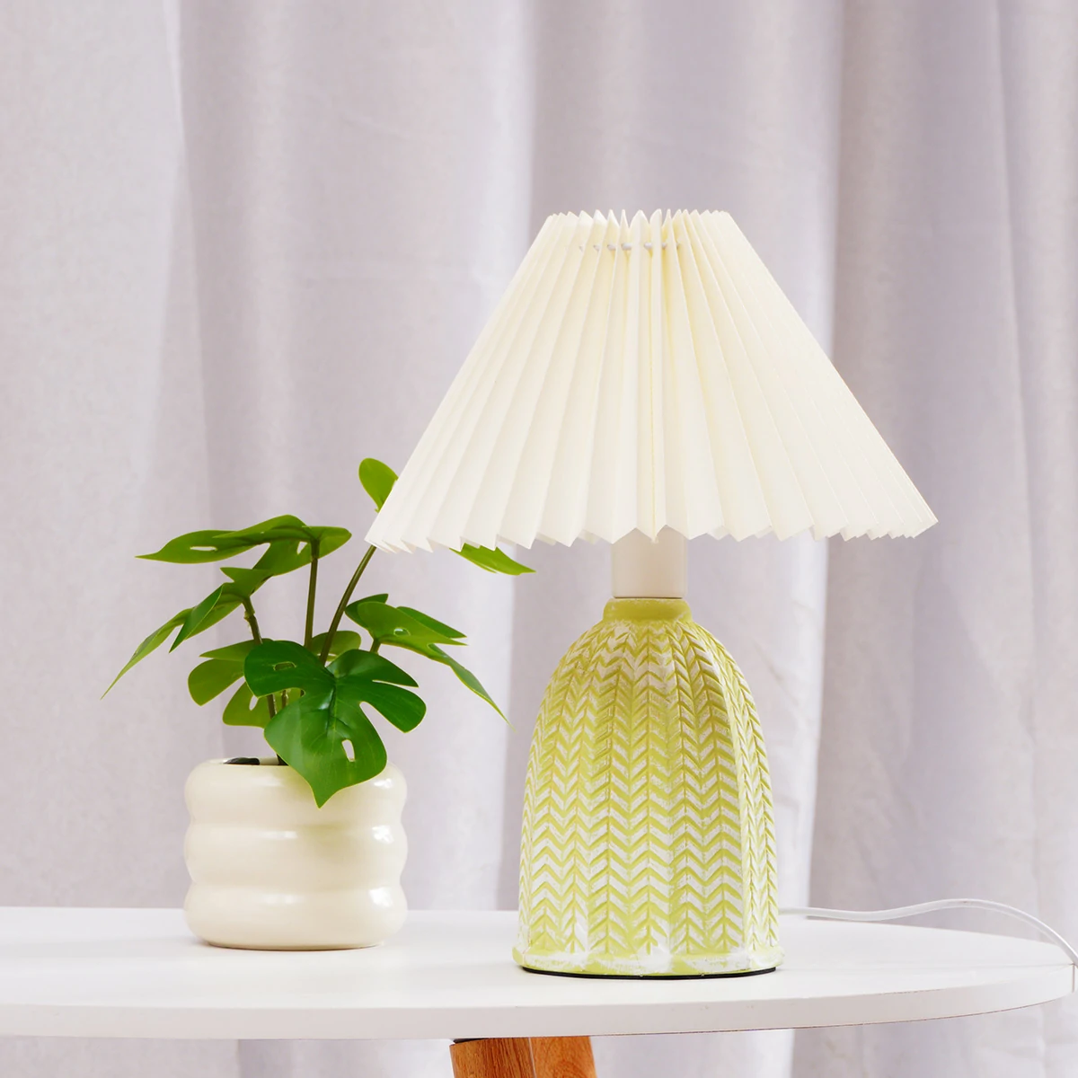 Vintage Pleated Table Lamp - Image 7