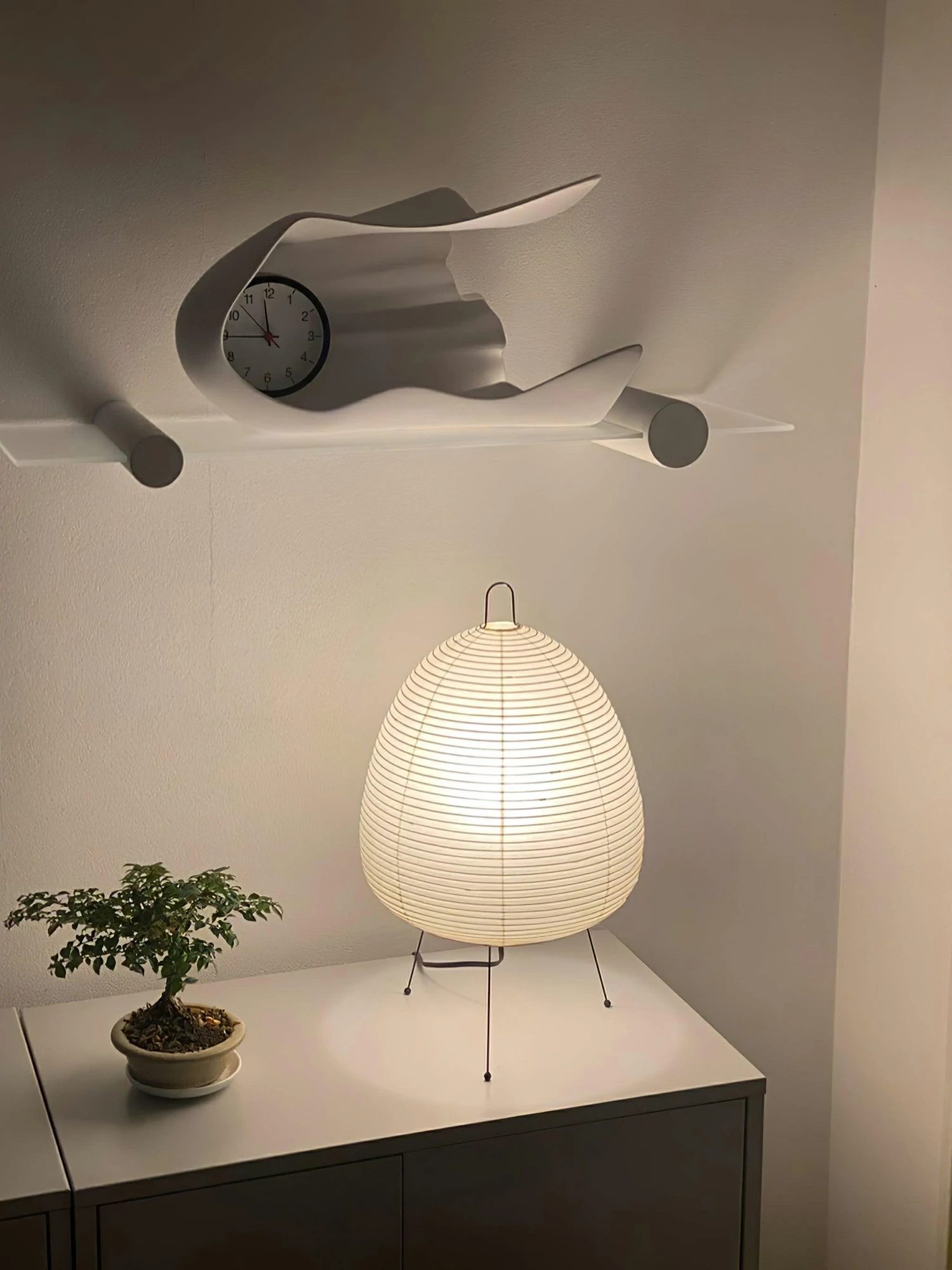 Akari 1A Table Lamp - Image 7