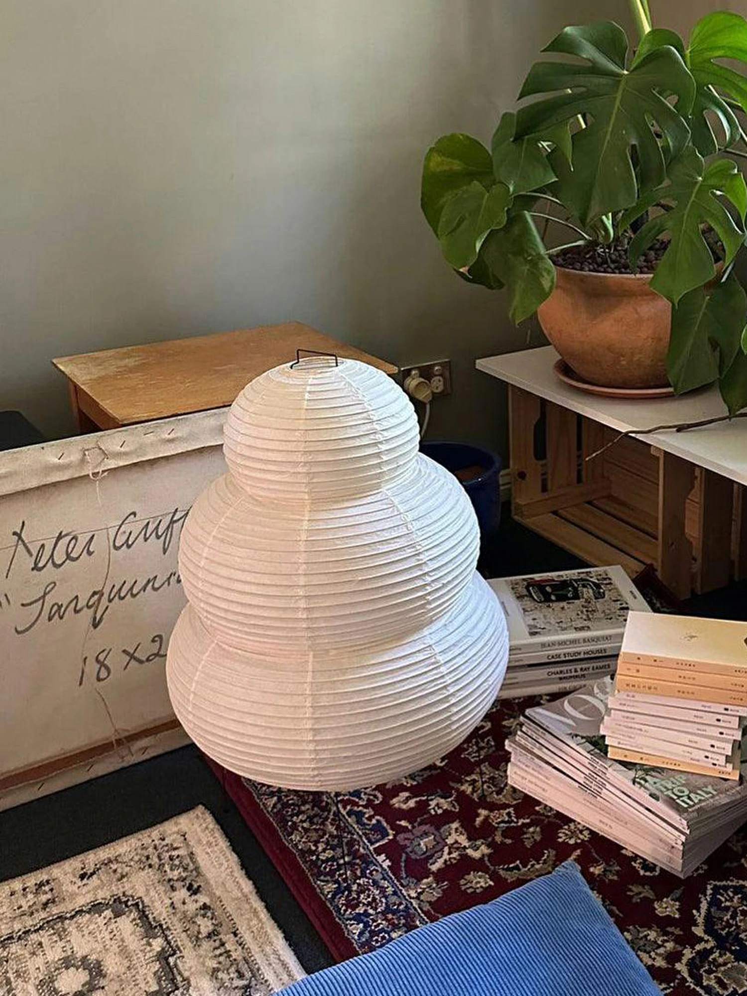 Akari 24N Table Lamp - Image 12