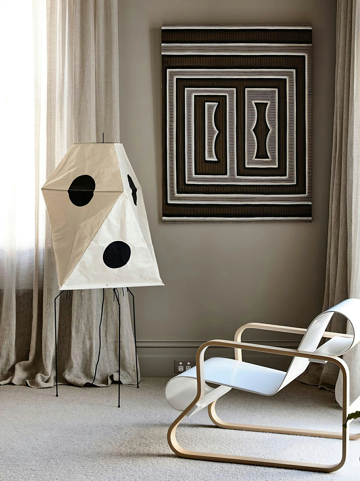 Akari UF3-Q Floor Lamp - Image 8