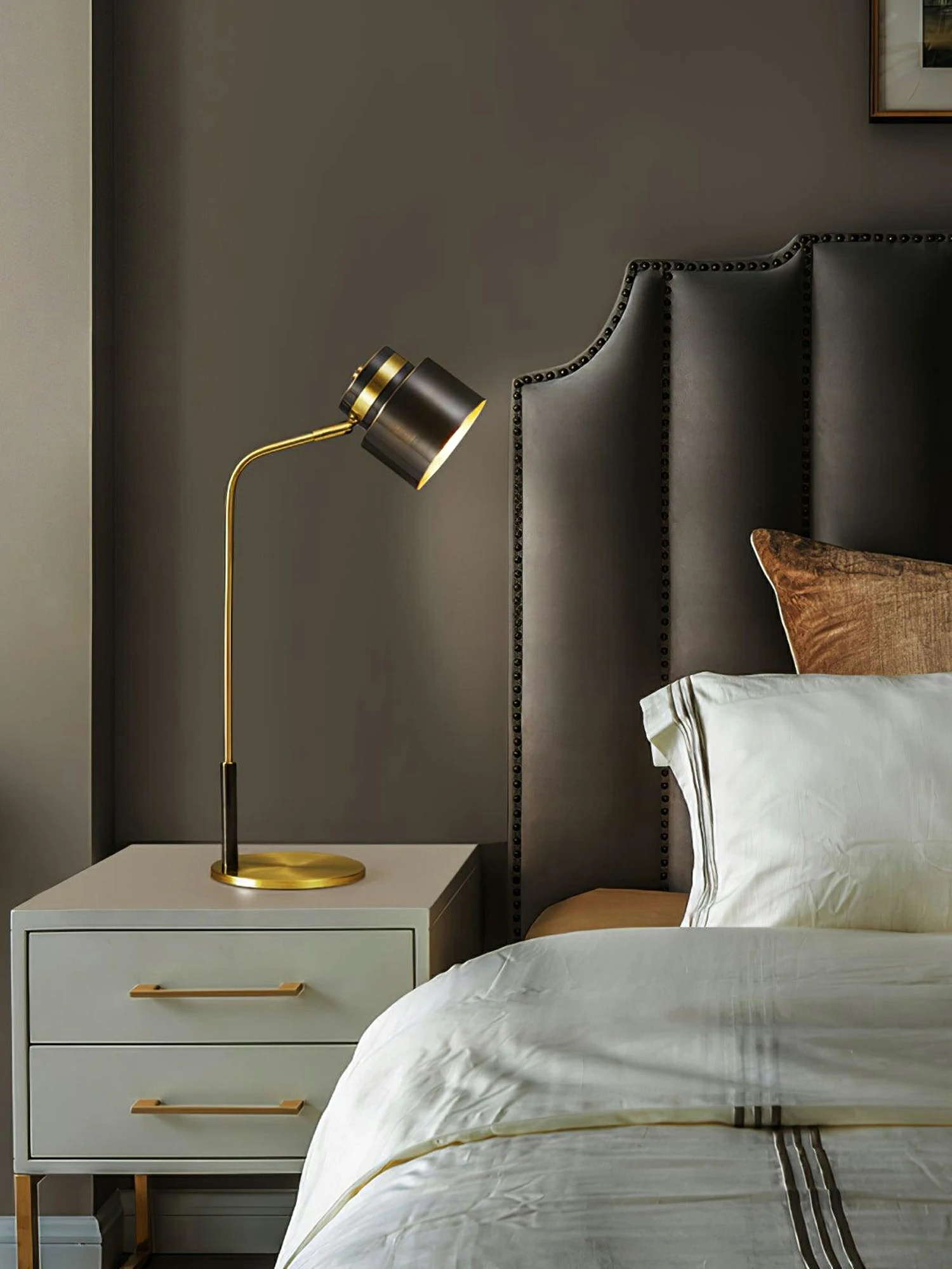 Ari Scandustrial Table Lamp - Image 5