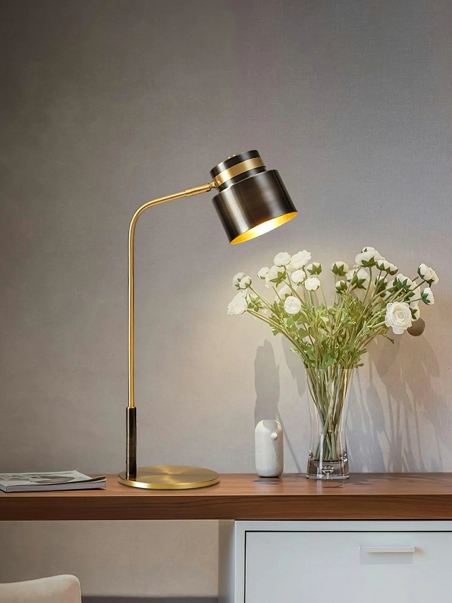 Ari Scandustrial Table Lamp - Image 9