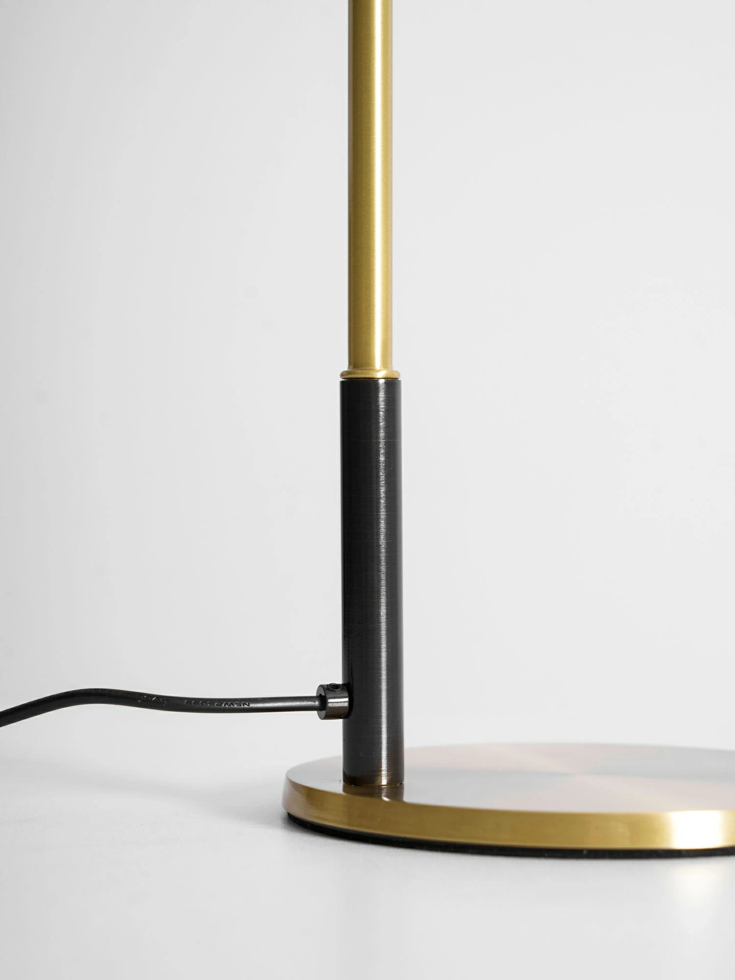 Ari Scandustrial Table Lamp - Image 23