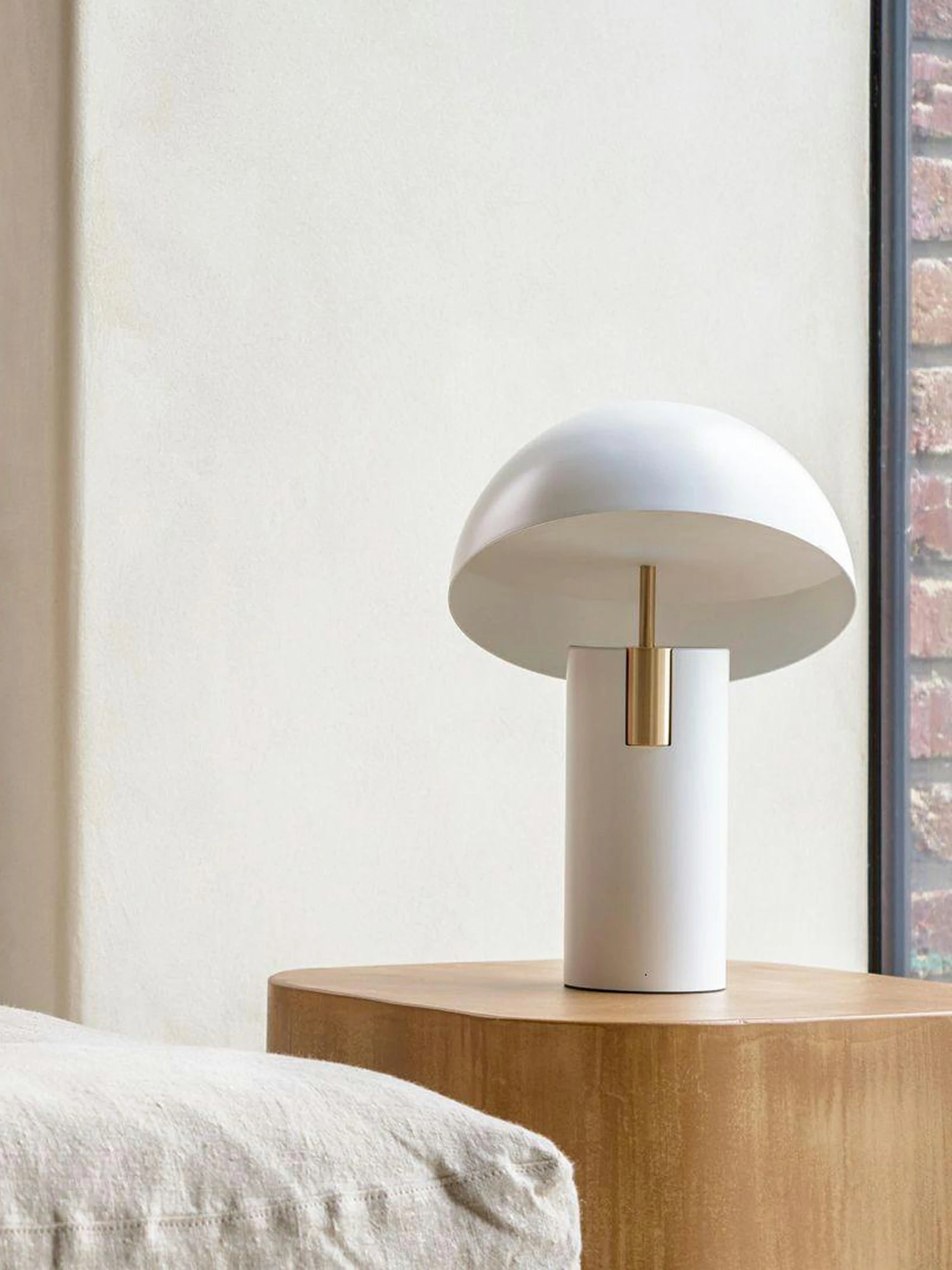 Avo Table Lamp - Image 3