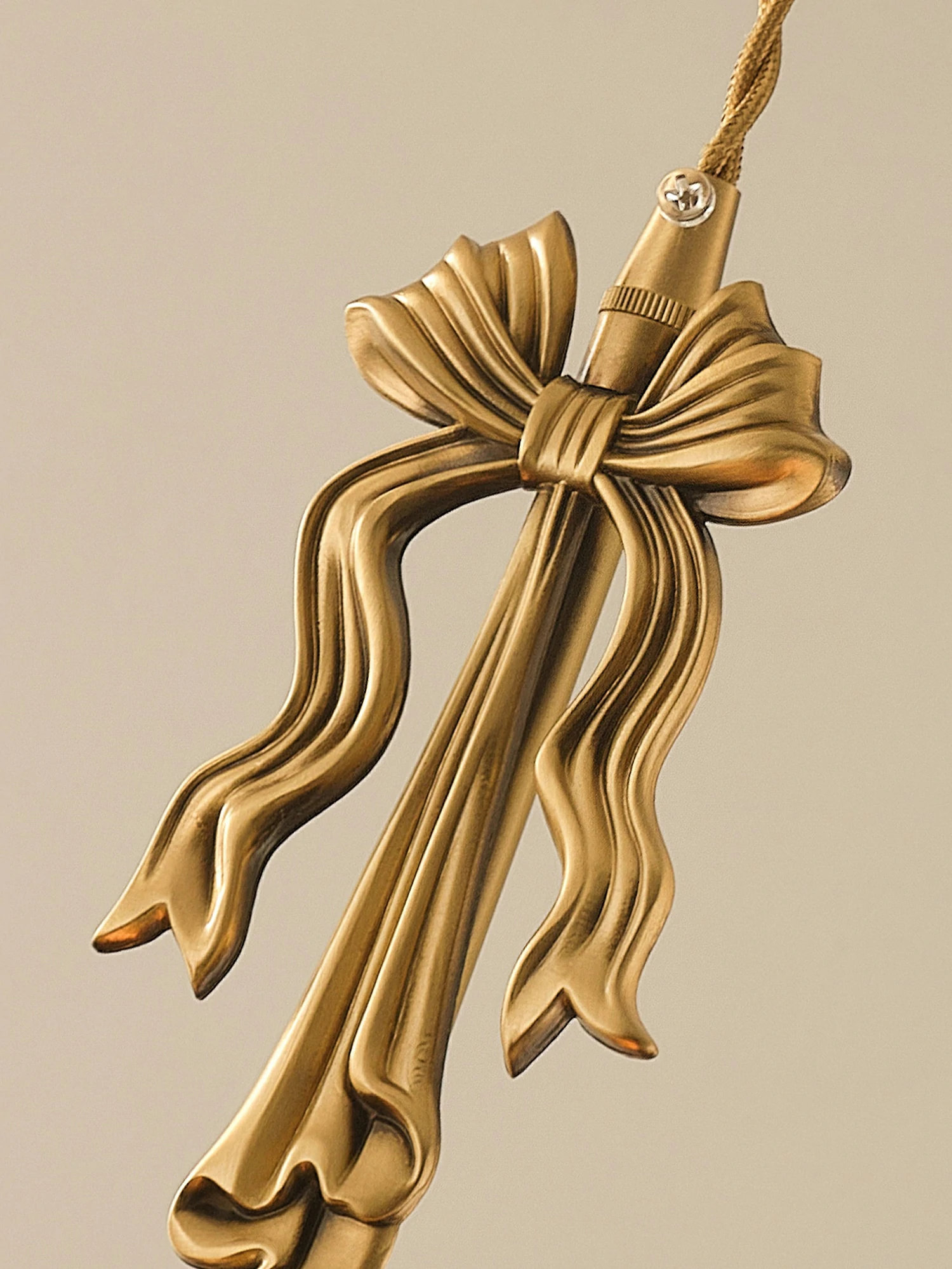 Bella Flower Pendant Lamp - Image 9