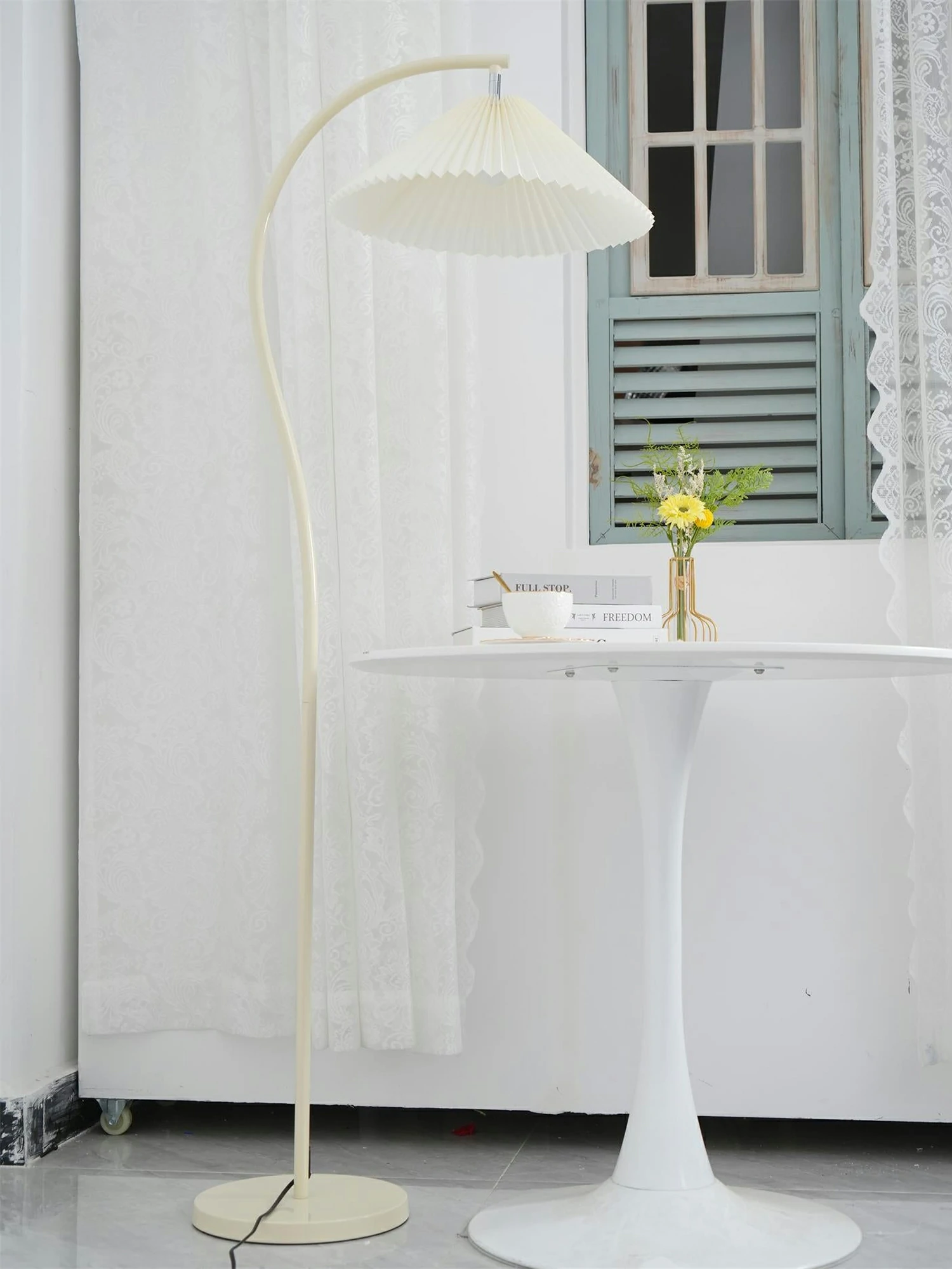 Caprani Tove Floor Lamp - Image 17