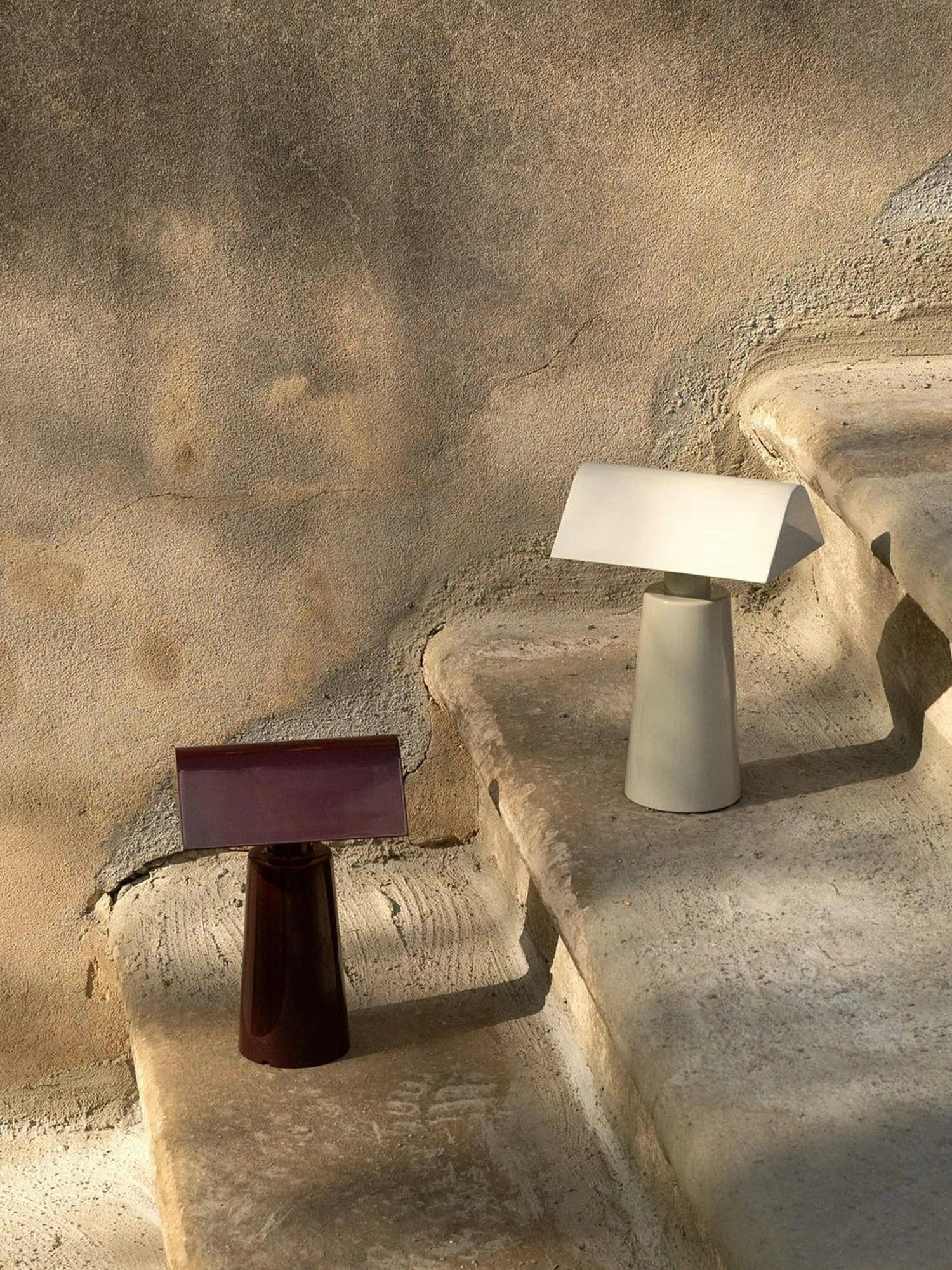 Caret Table Lamp (Built-in battery) - Image 6