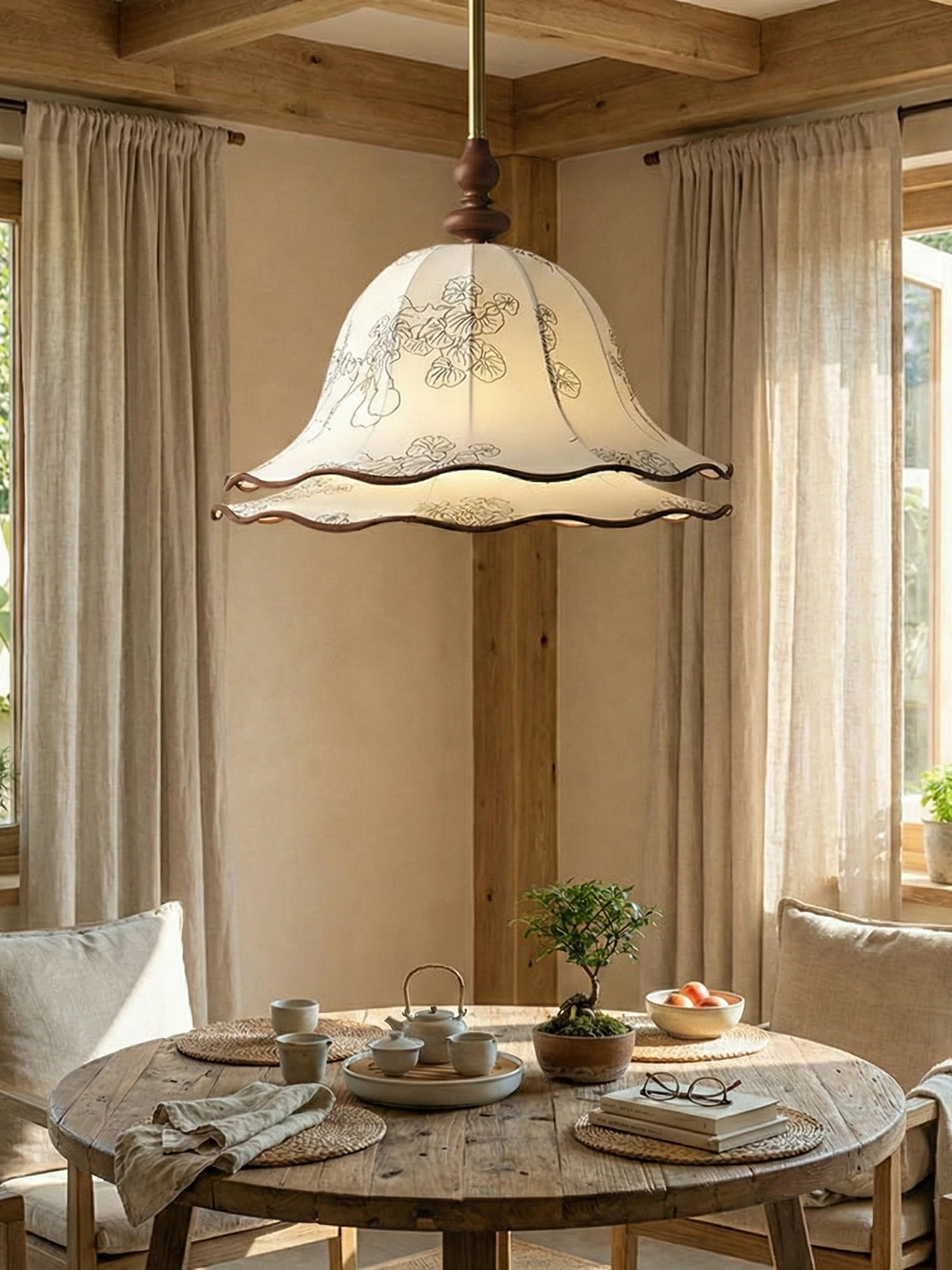 Charleston Floral Pendant Lamp - Image 4