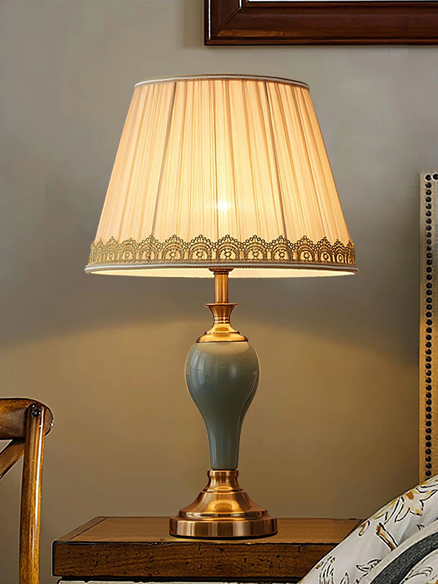 Chaslyn Desk Lamp - Image 5
