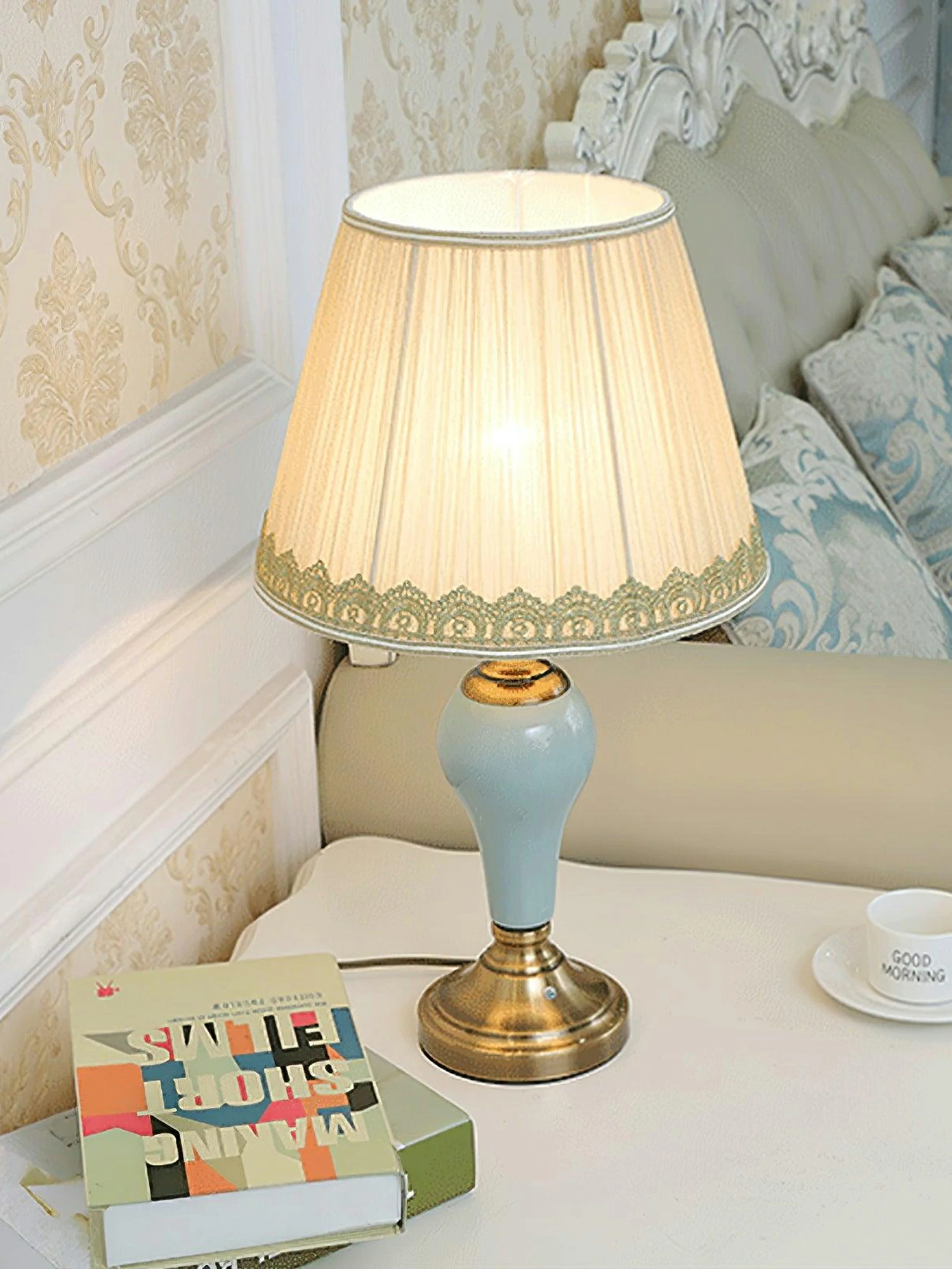 Chaslyn Desk Lamp - Image 3