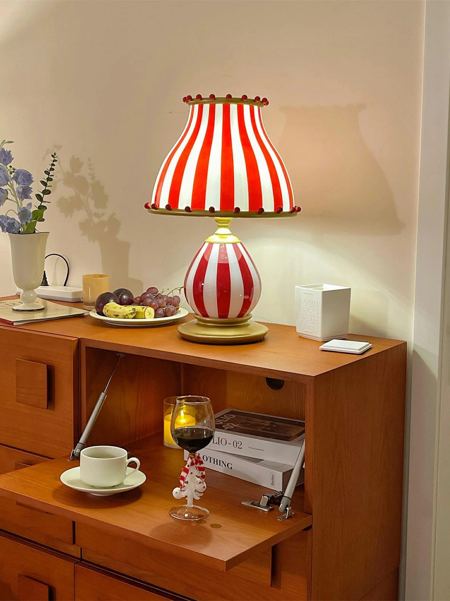 Circus Table Lamp - Image 10