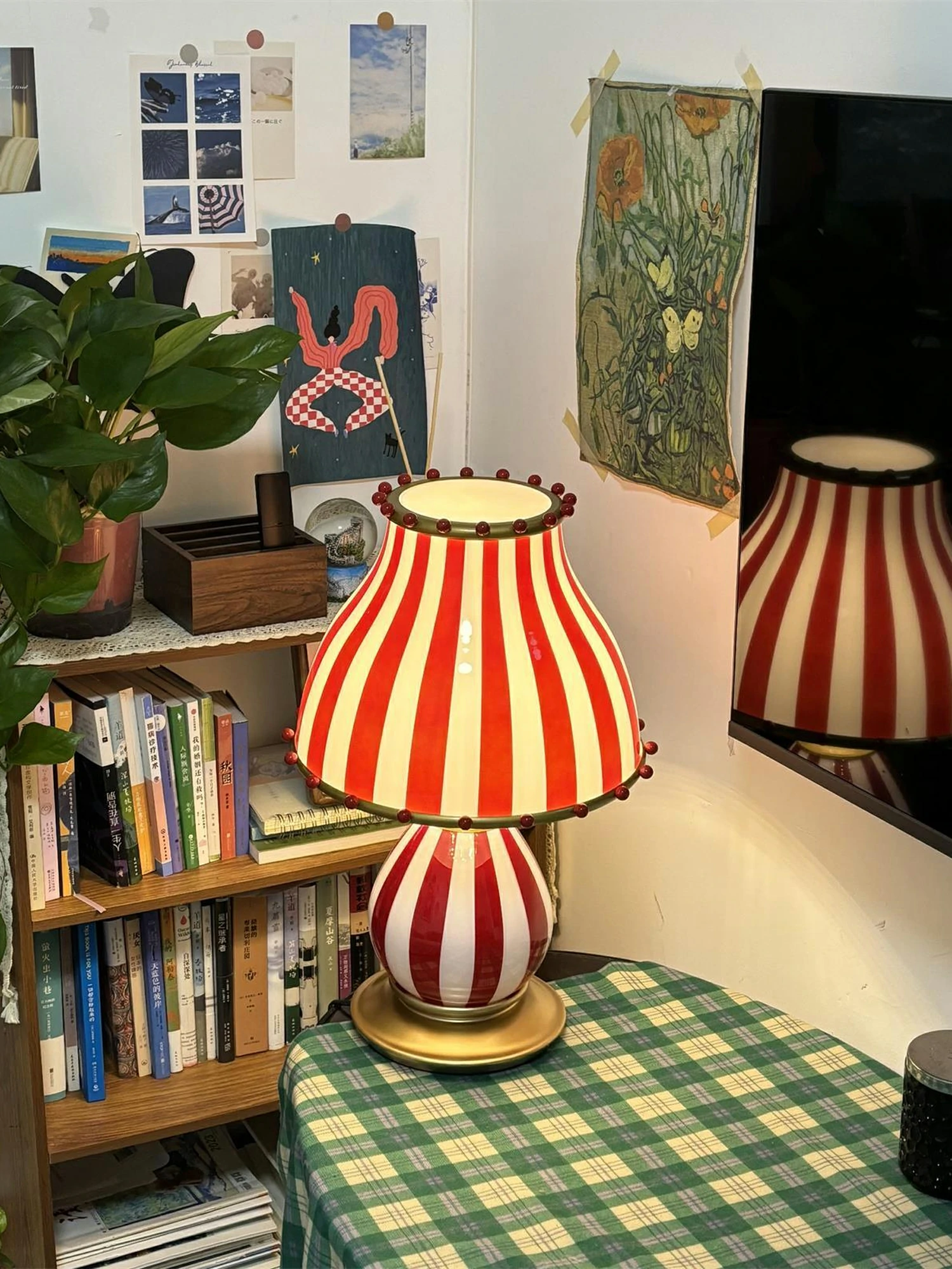 Circus Table Lamp - Image 3