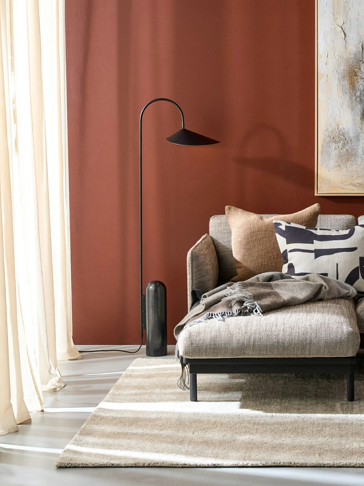 Crescent Floor Lamp - Image 9