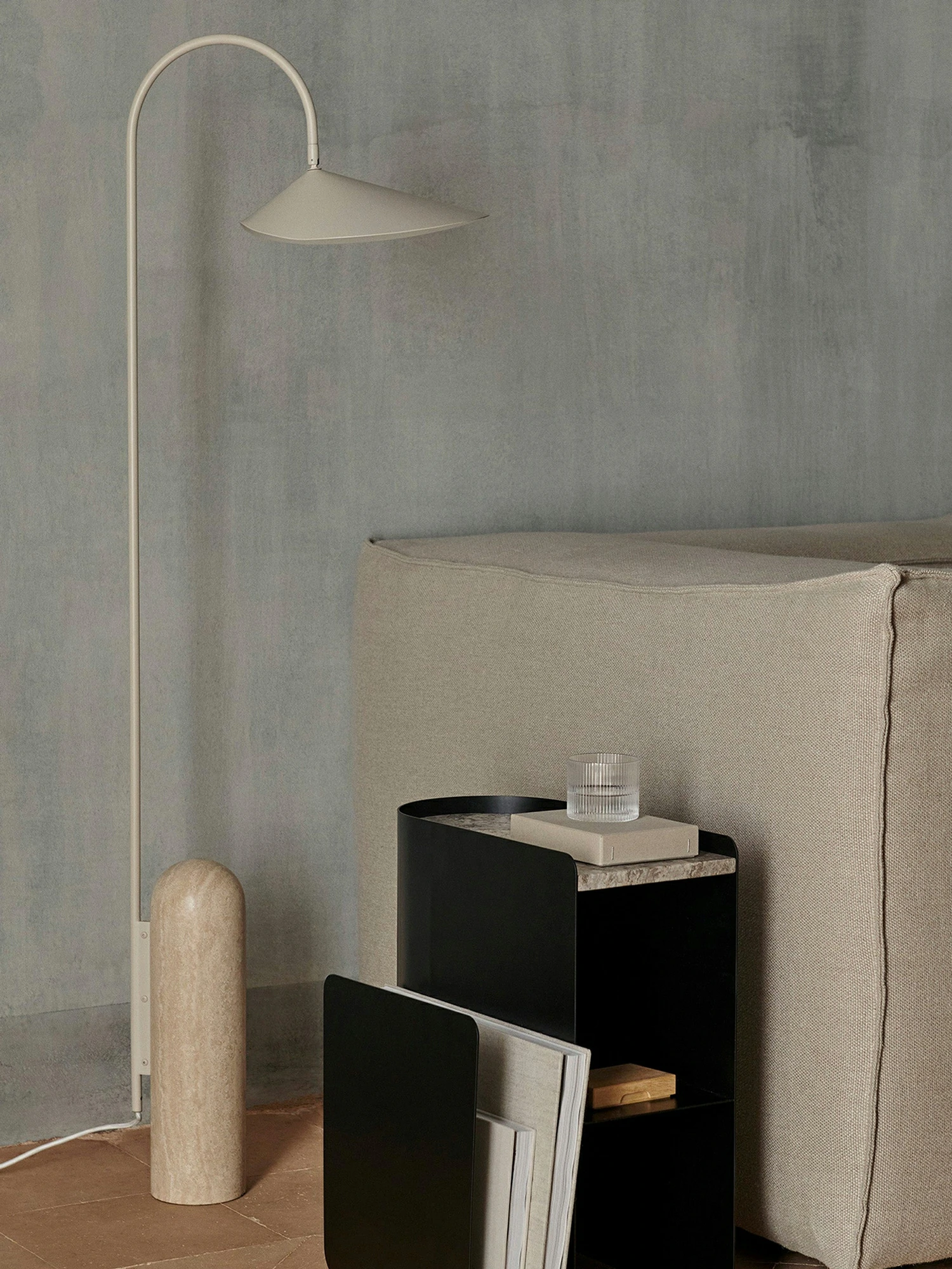Crescent Floor Lamp - Image 17