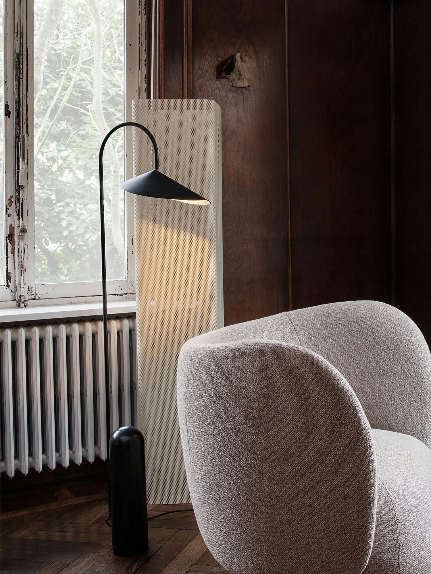 Crescent Floor Lamp - Image 7