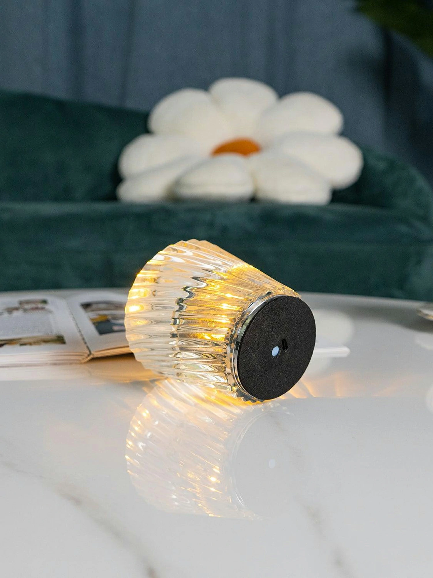 Crystal Diamond Table Lamp (built-in battery) - Image 15