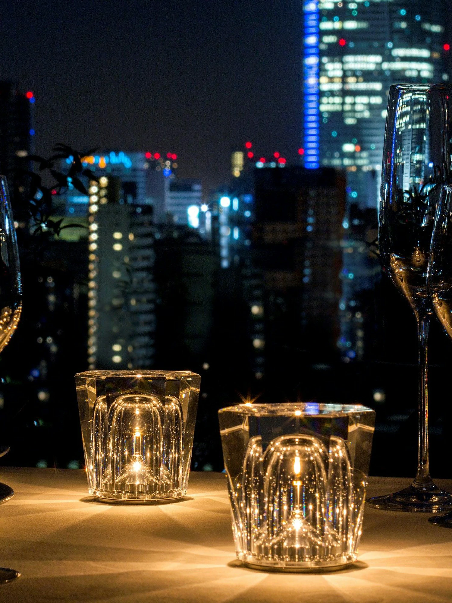 Crystal Diamond Table Lamp (built-in battery) - Image 4