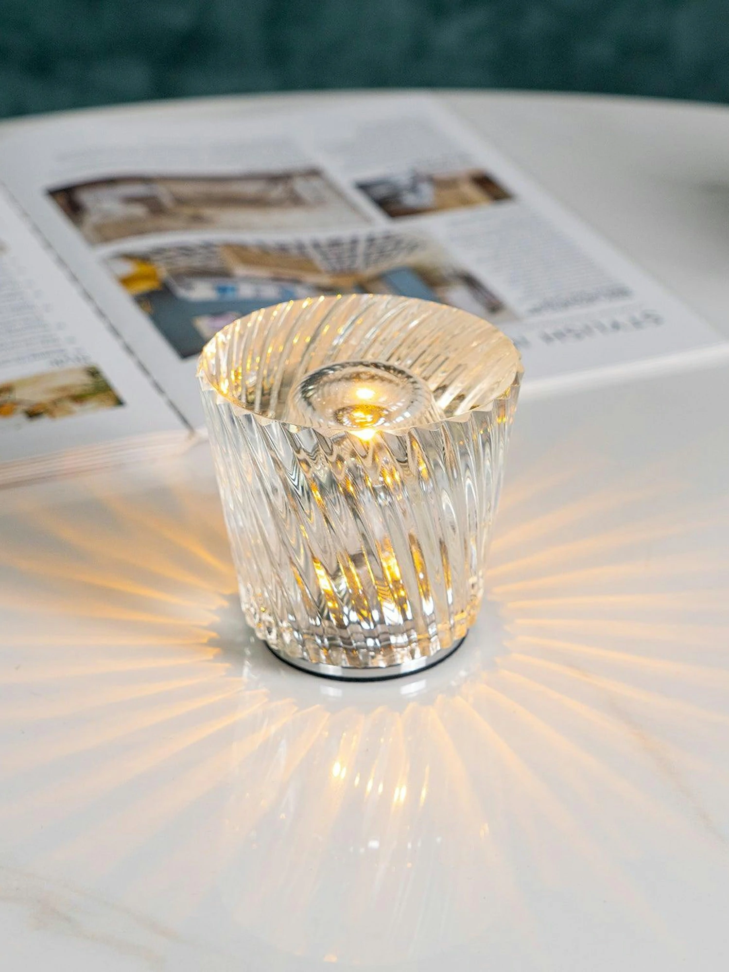 Crystal Diamond Table Lamp (built-in battery) - Image 12