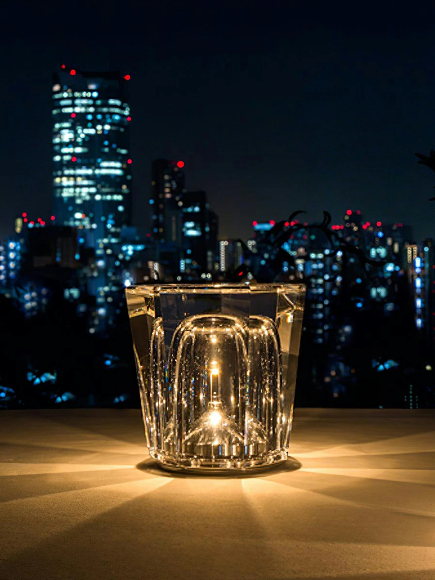 Crystal Diamond Table Lamp (built-in battery) - Image 3