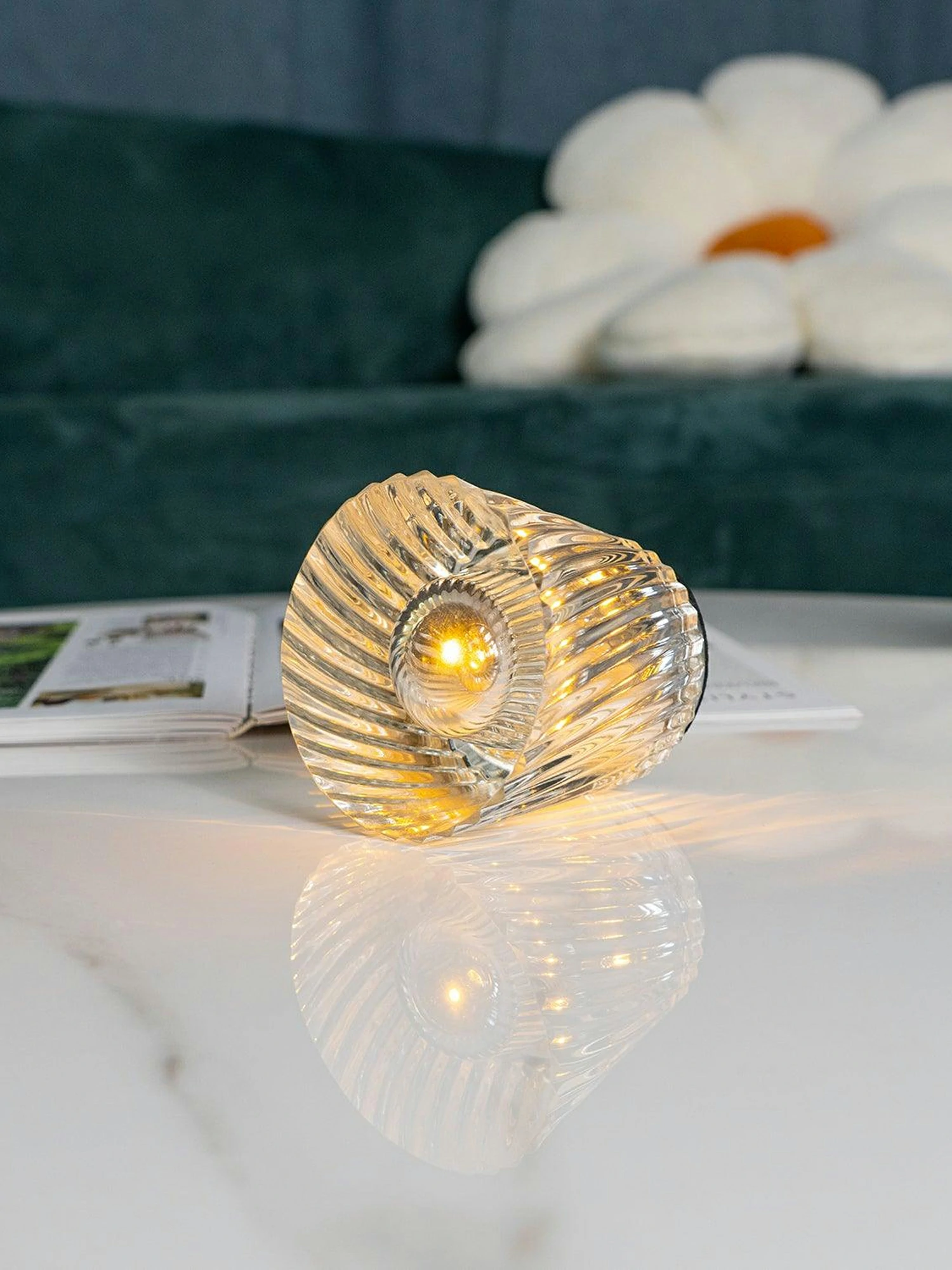 Crystal Diamond Table Lamp (built-in battery) - Image 14