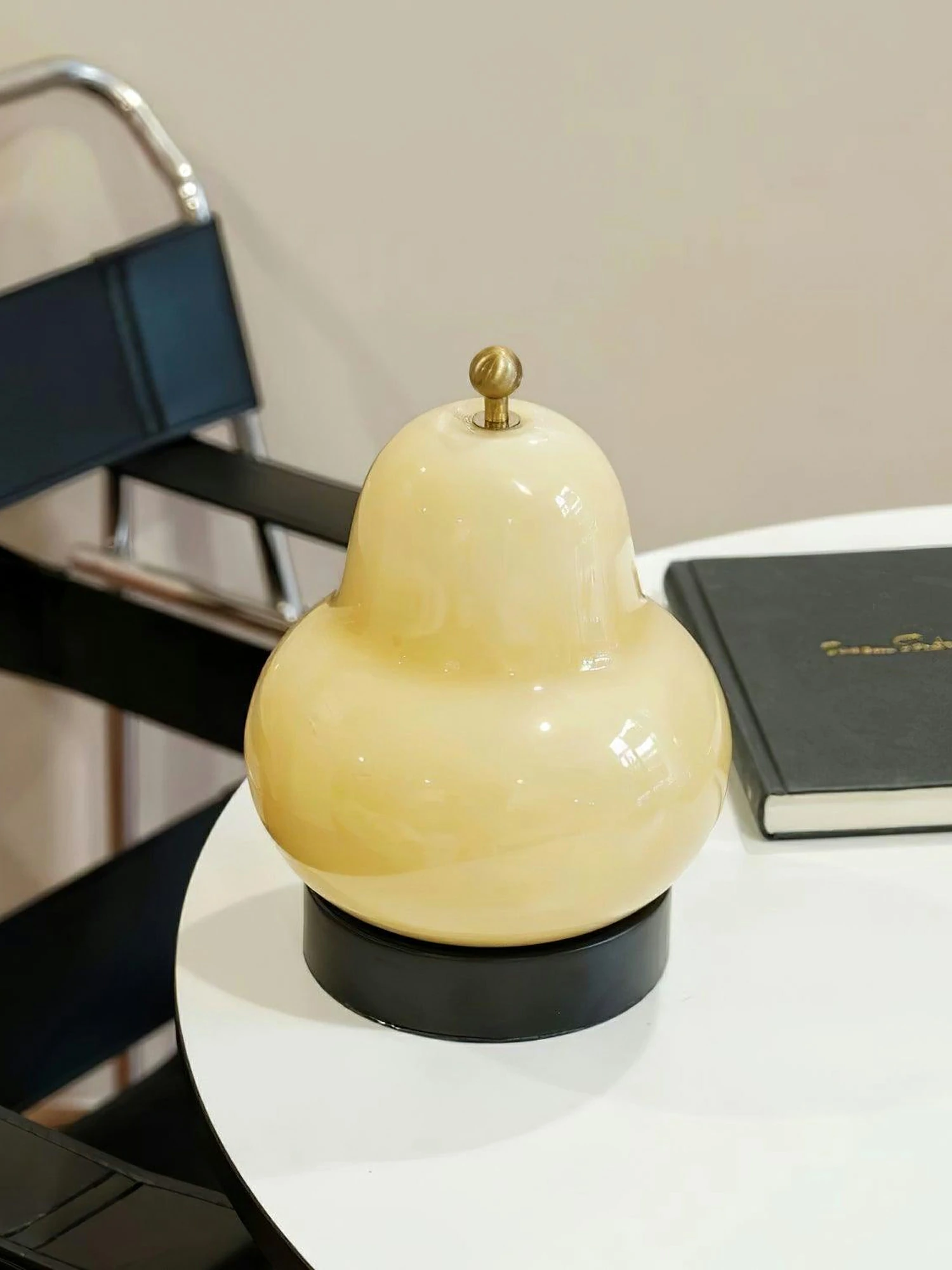 Cute Pear Table Lamp (built-in battery) - Image 9