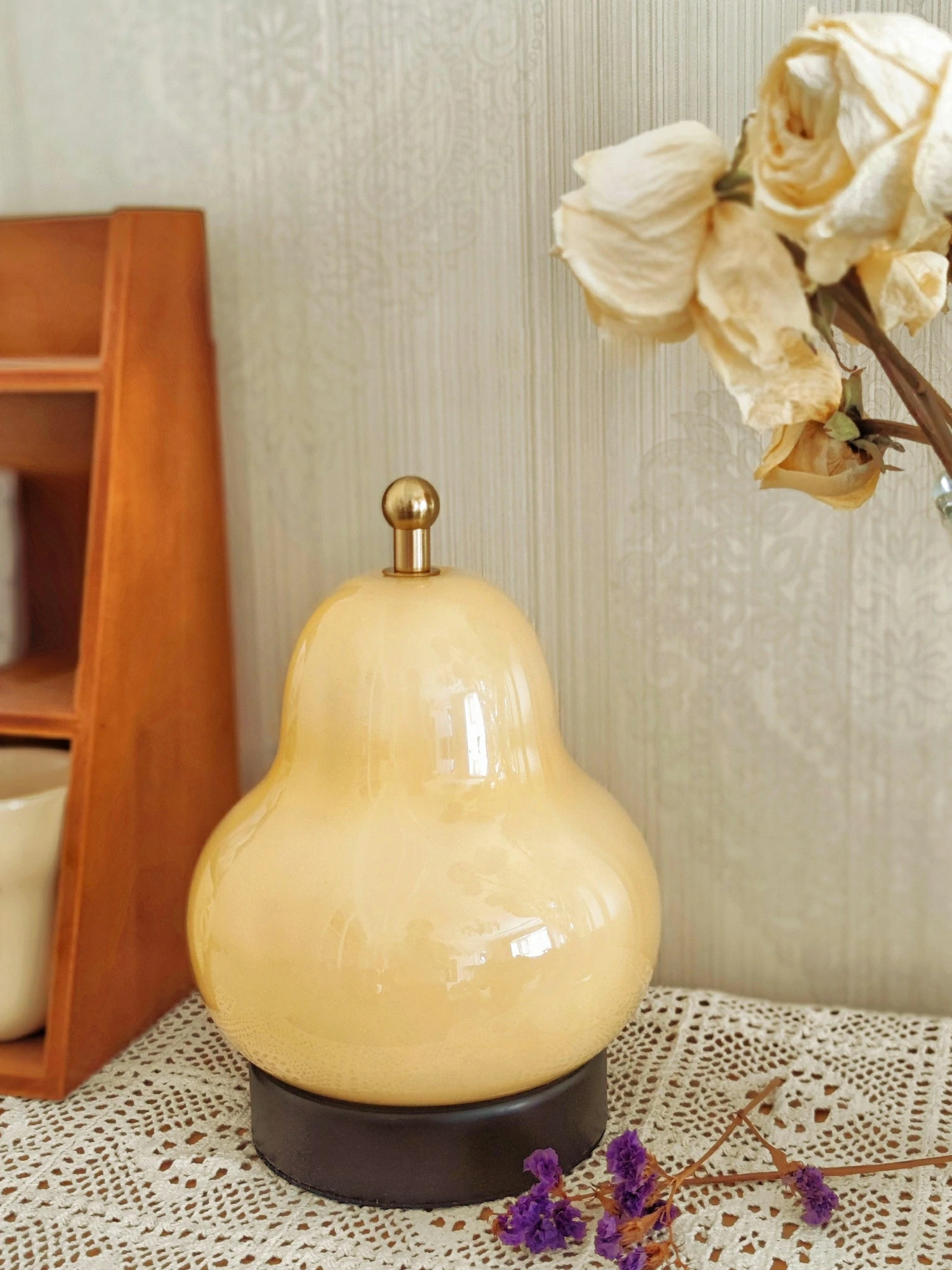 Cute Pear Table Lamp (built-in battery) - Image 17