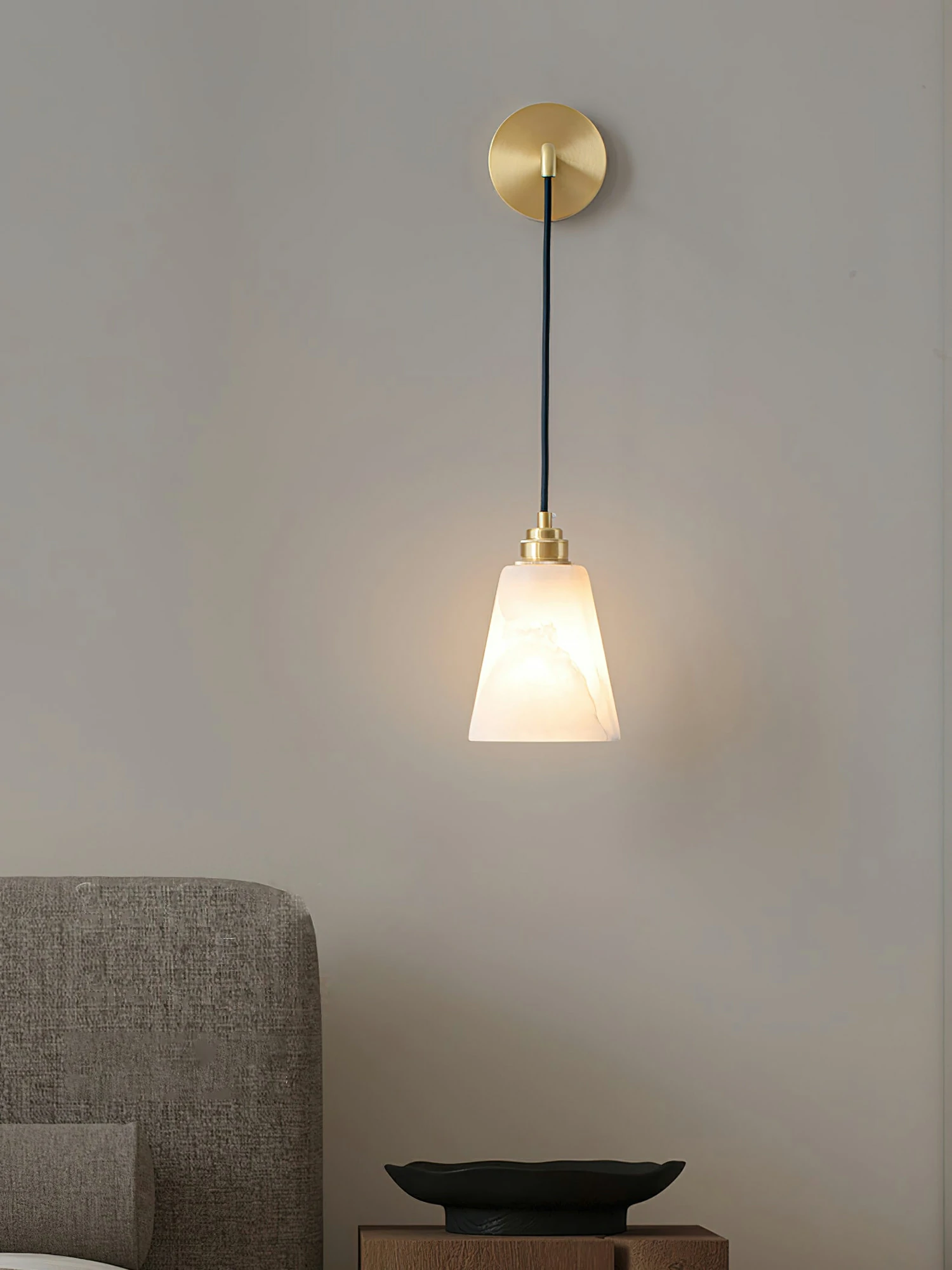 Droplet Alabaster Wall Lamp - Image 4