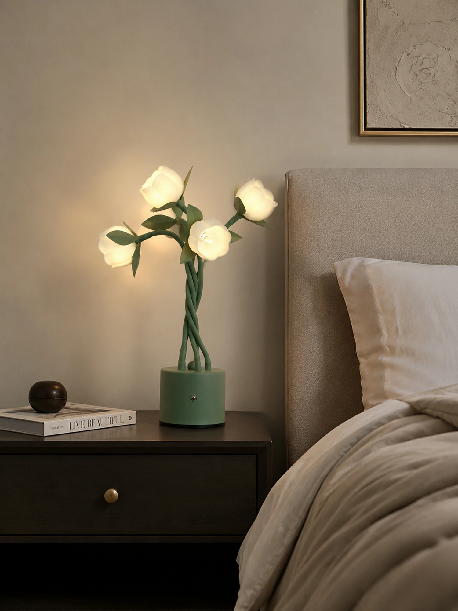 Faira Flower Table Lamp - Image 11