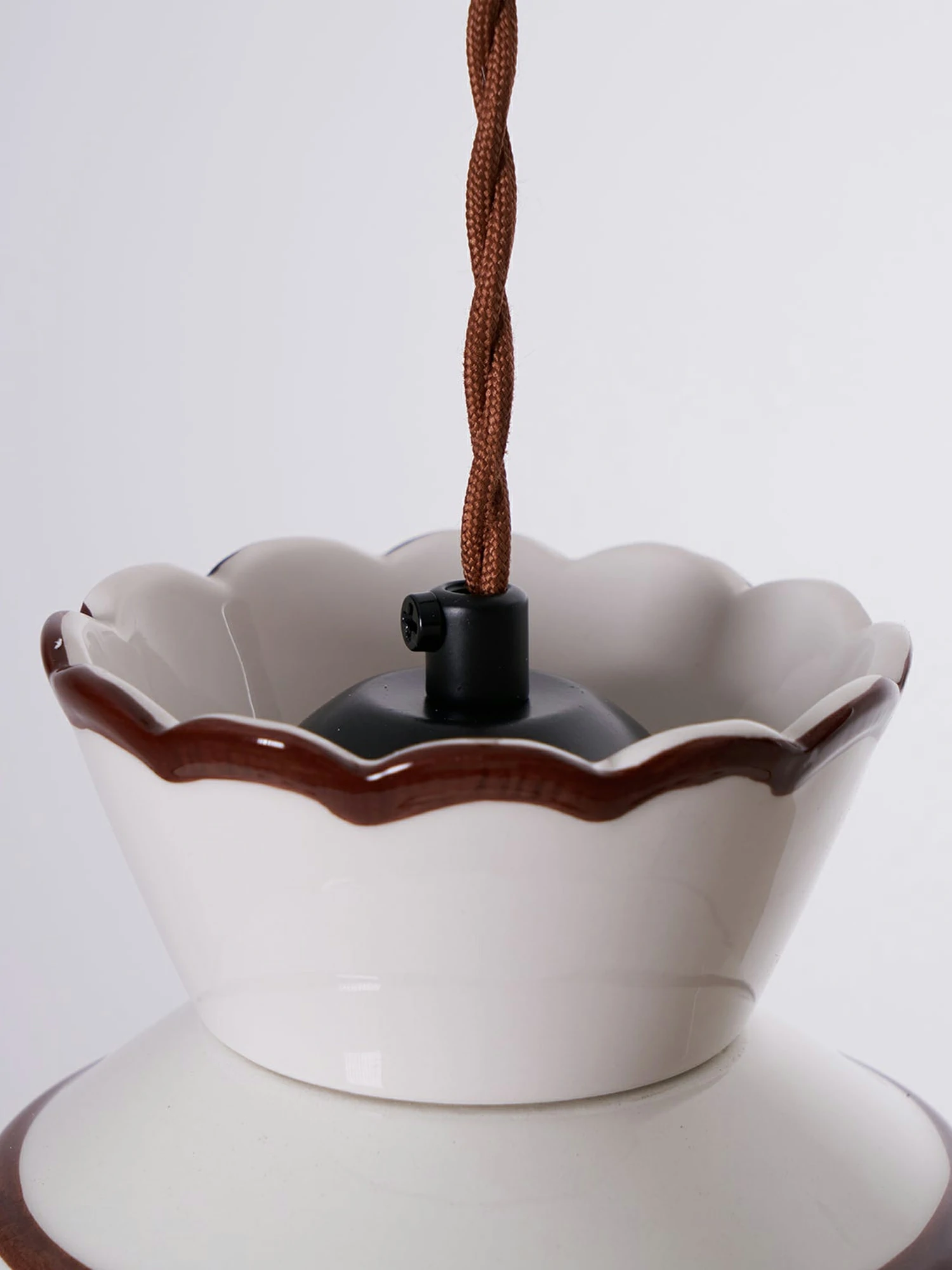 Festonia Pendant Light - Image 8