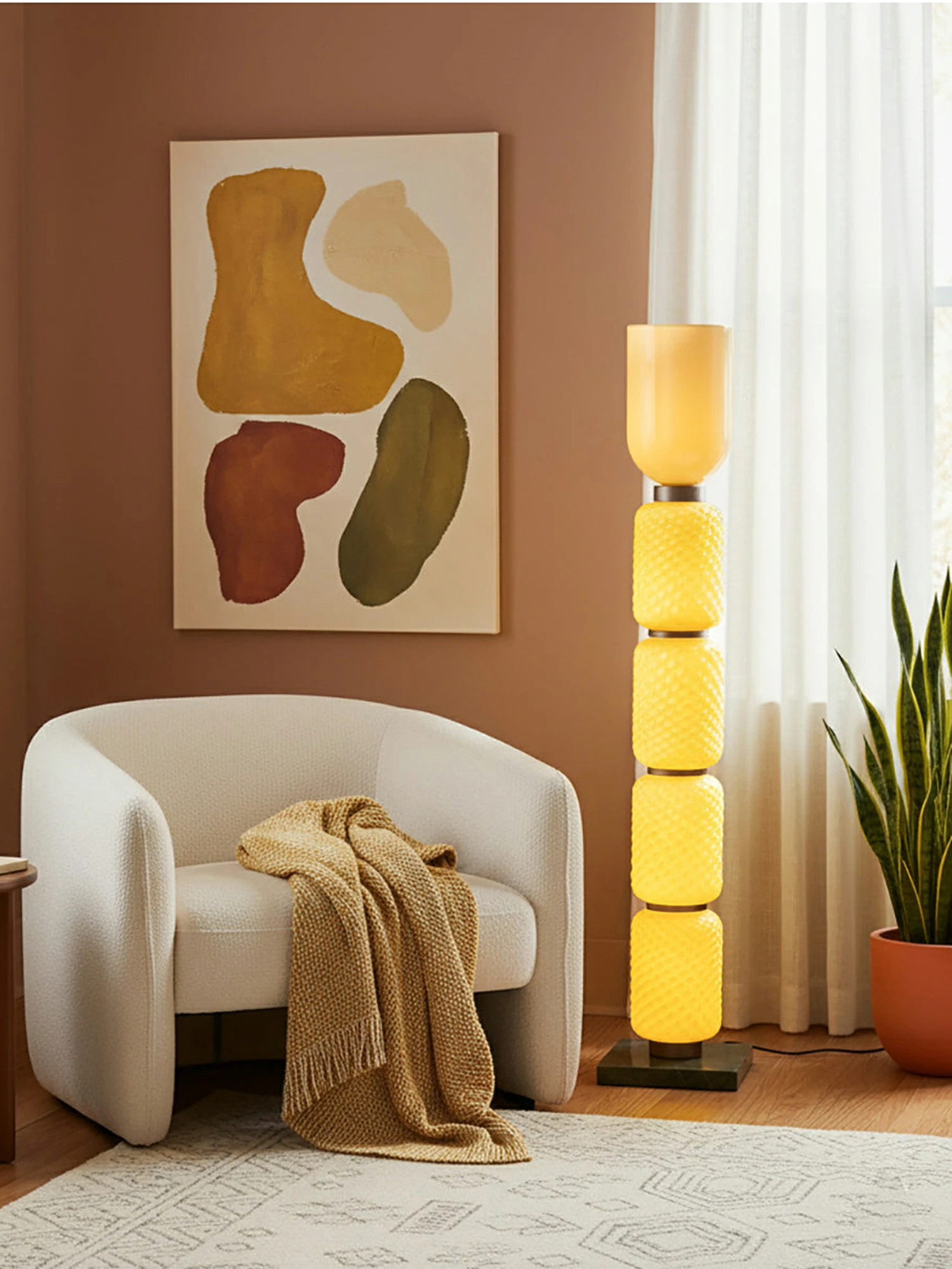 Ficupala Floor Lamp - Image 2