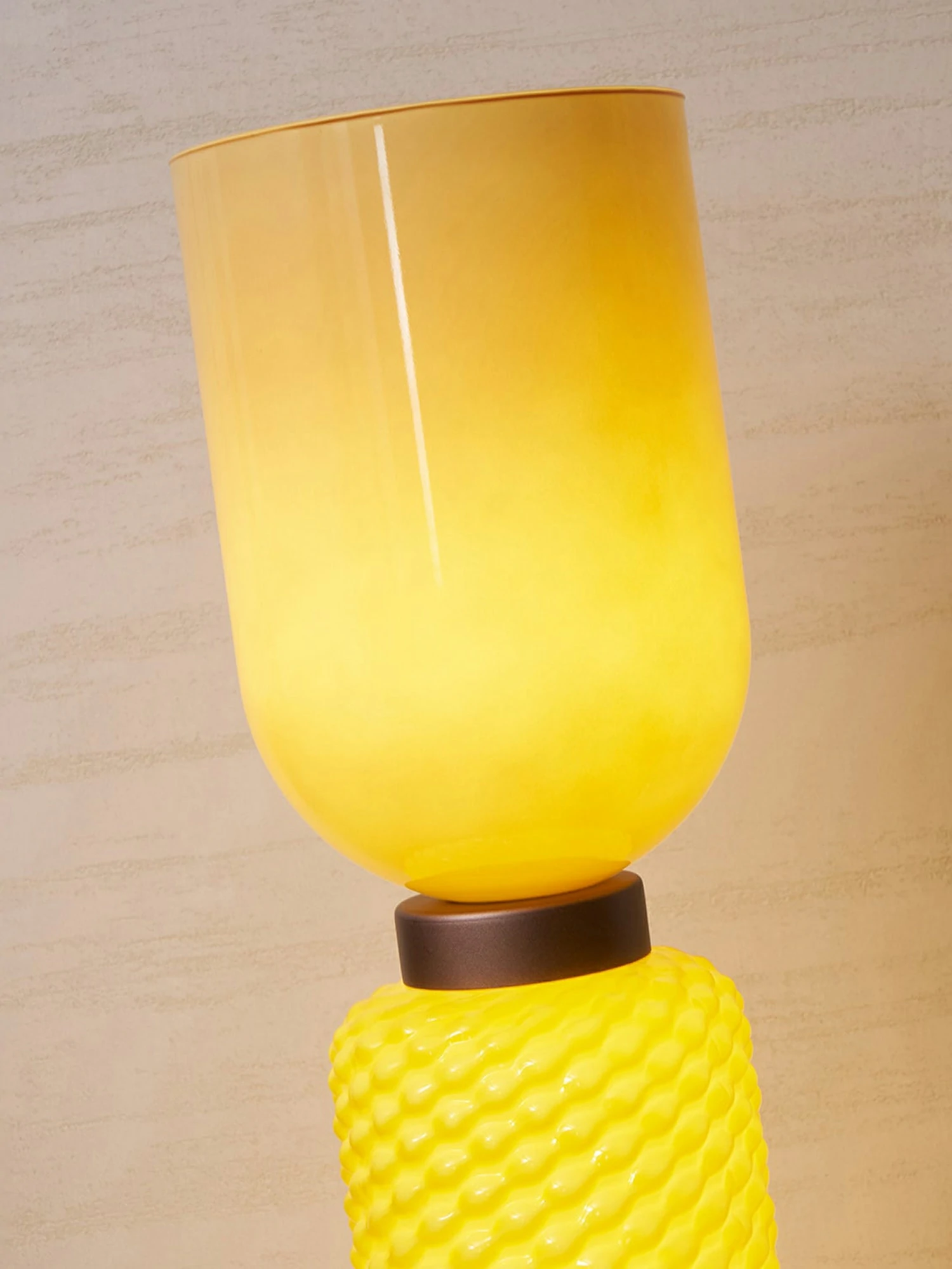 Ficupala Floor Lamp - Image 20