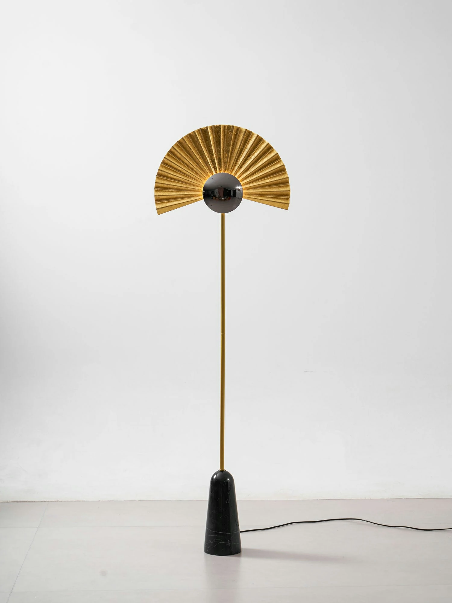 Gilded Fan Floor Lamp - Image 7