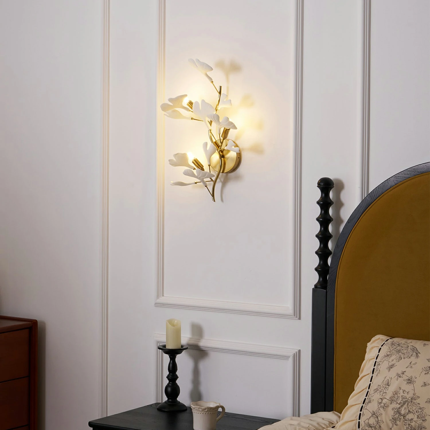Gingko Sonia Wall Lamp - Image 10