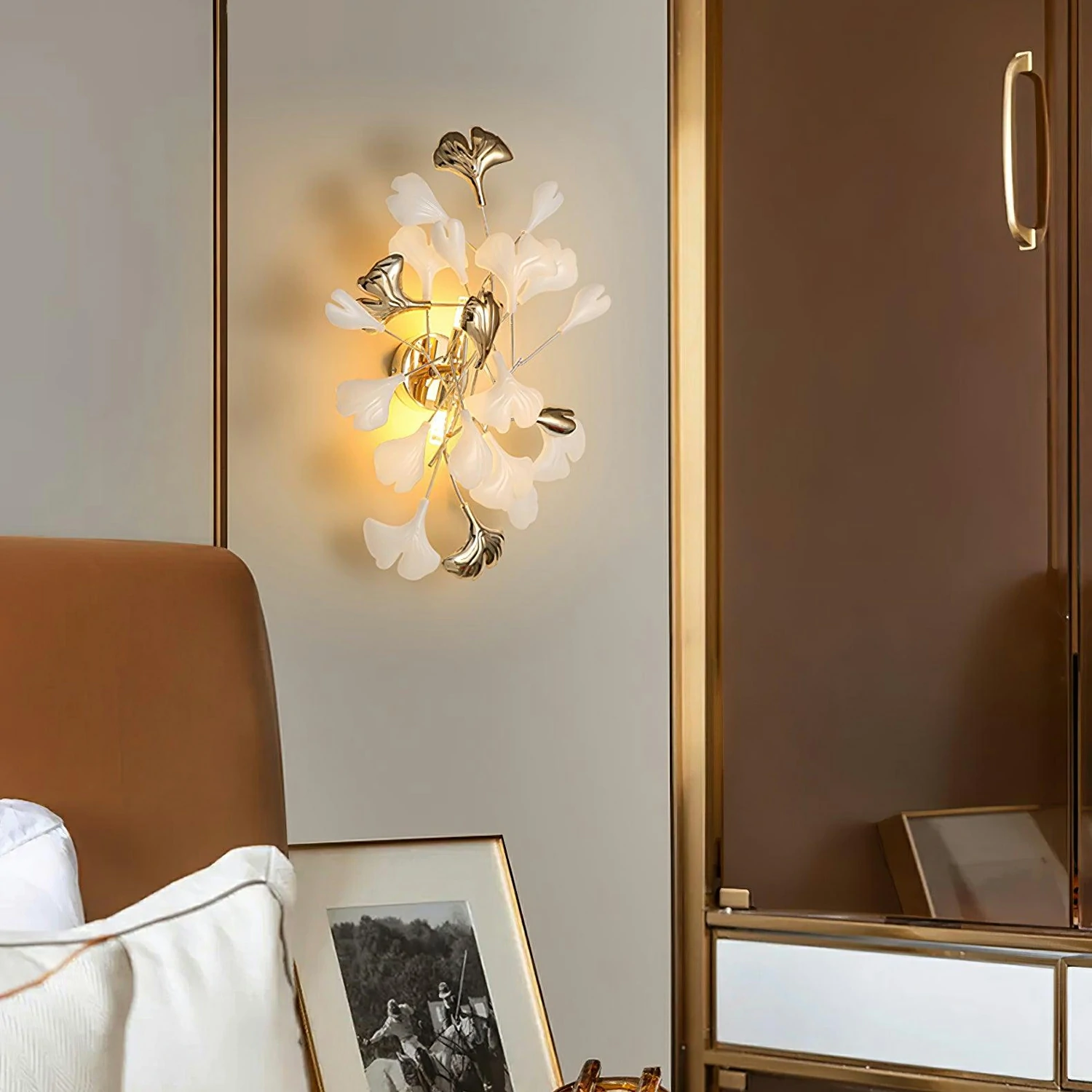 Gingko Sonia Wall Lamp - Image 12