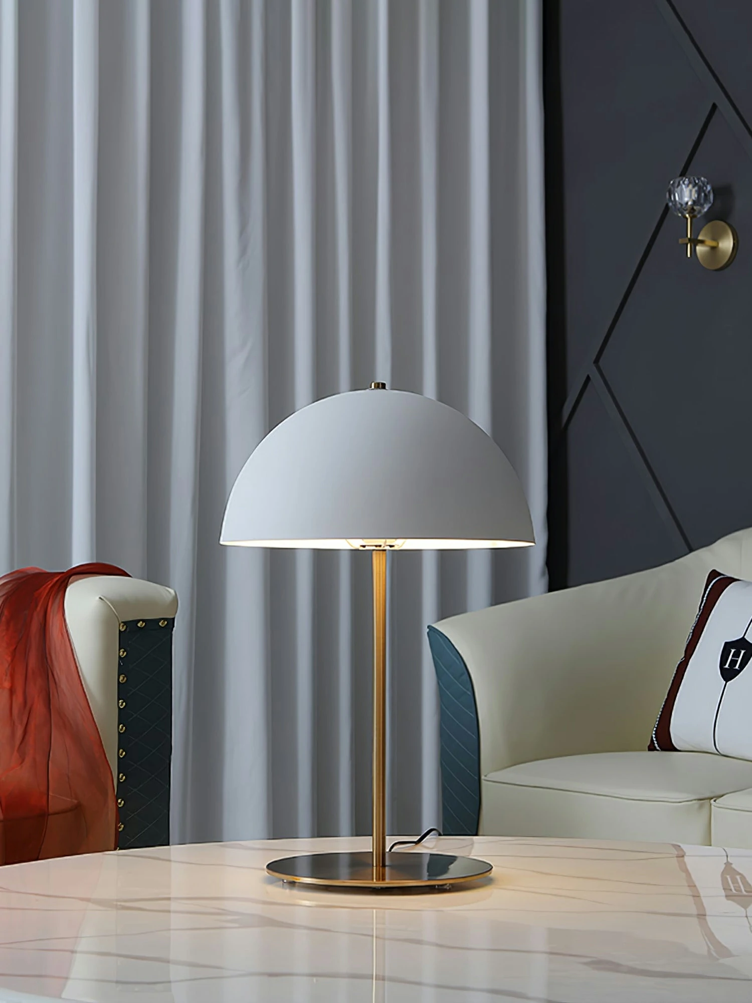 Hanna Table Lamp - Image 7