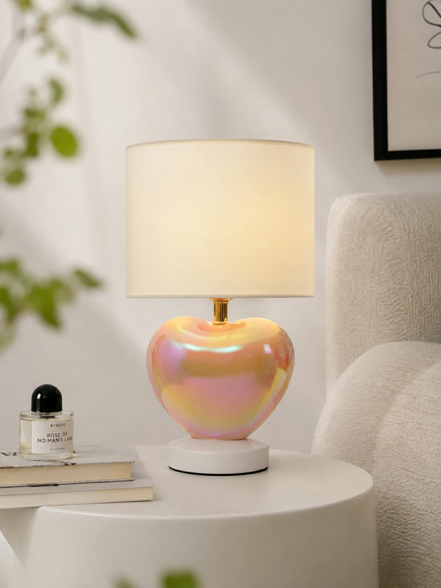 Heart Table Lamp - Image 7