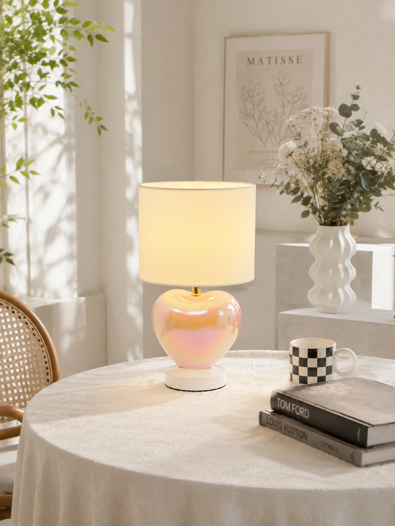 Heart Table Lamp - Image 3