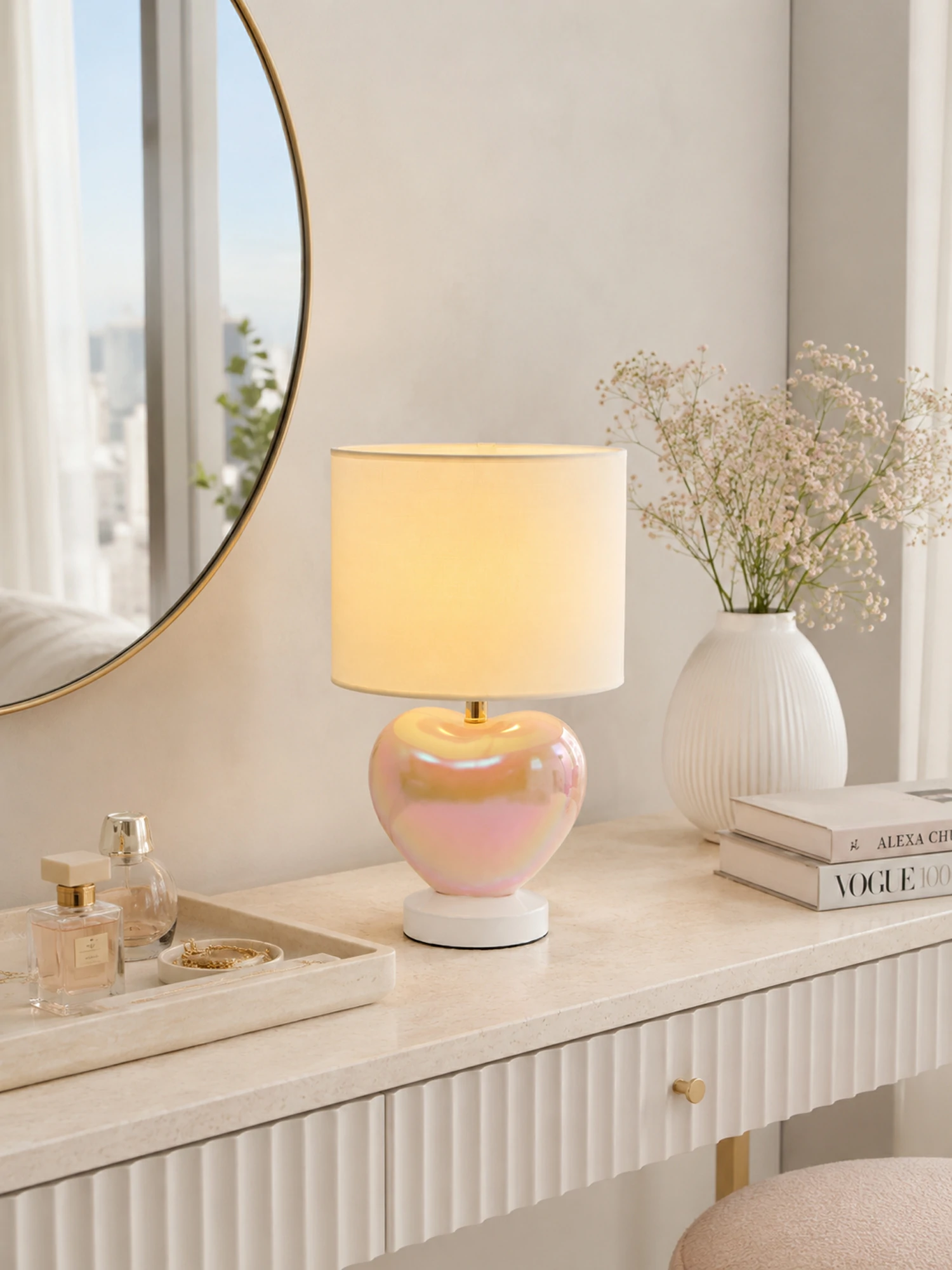 Heart Table Lamp - Image 5