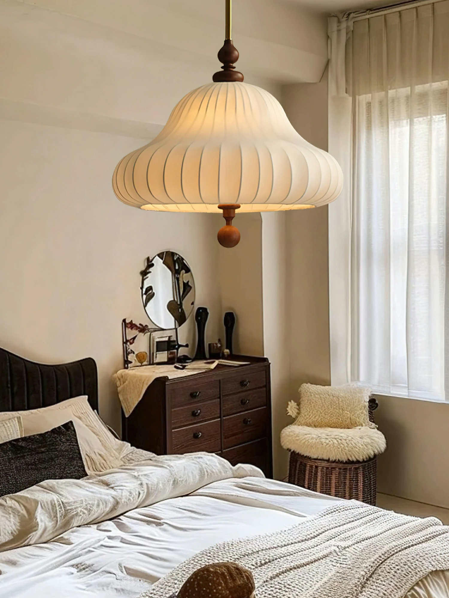 Isabella Bloom Pendant Light - Image 4