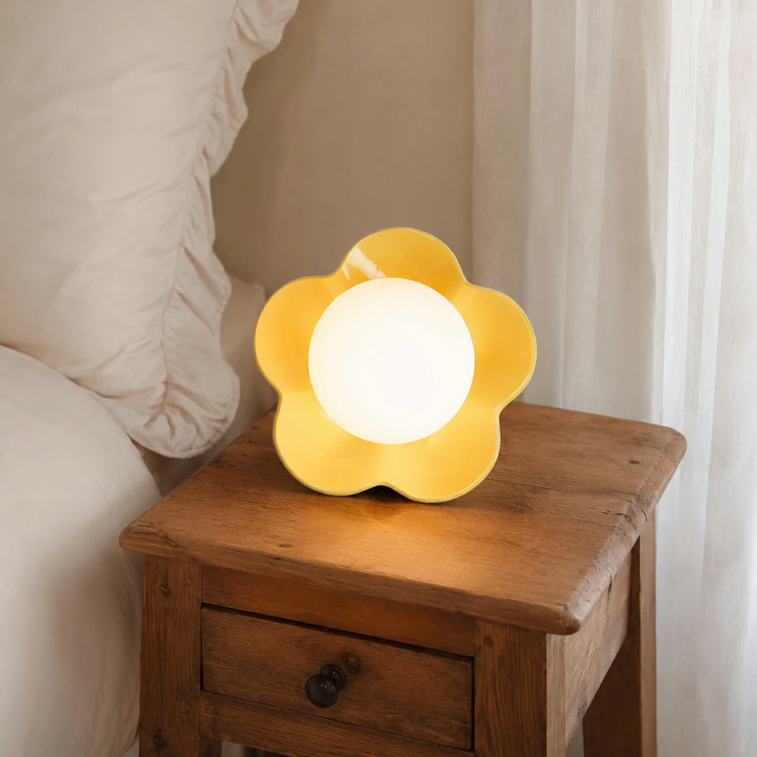 La Fleur Wall Lamp - Image 2