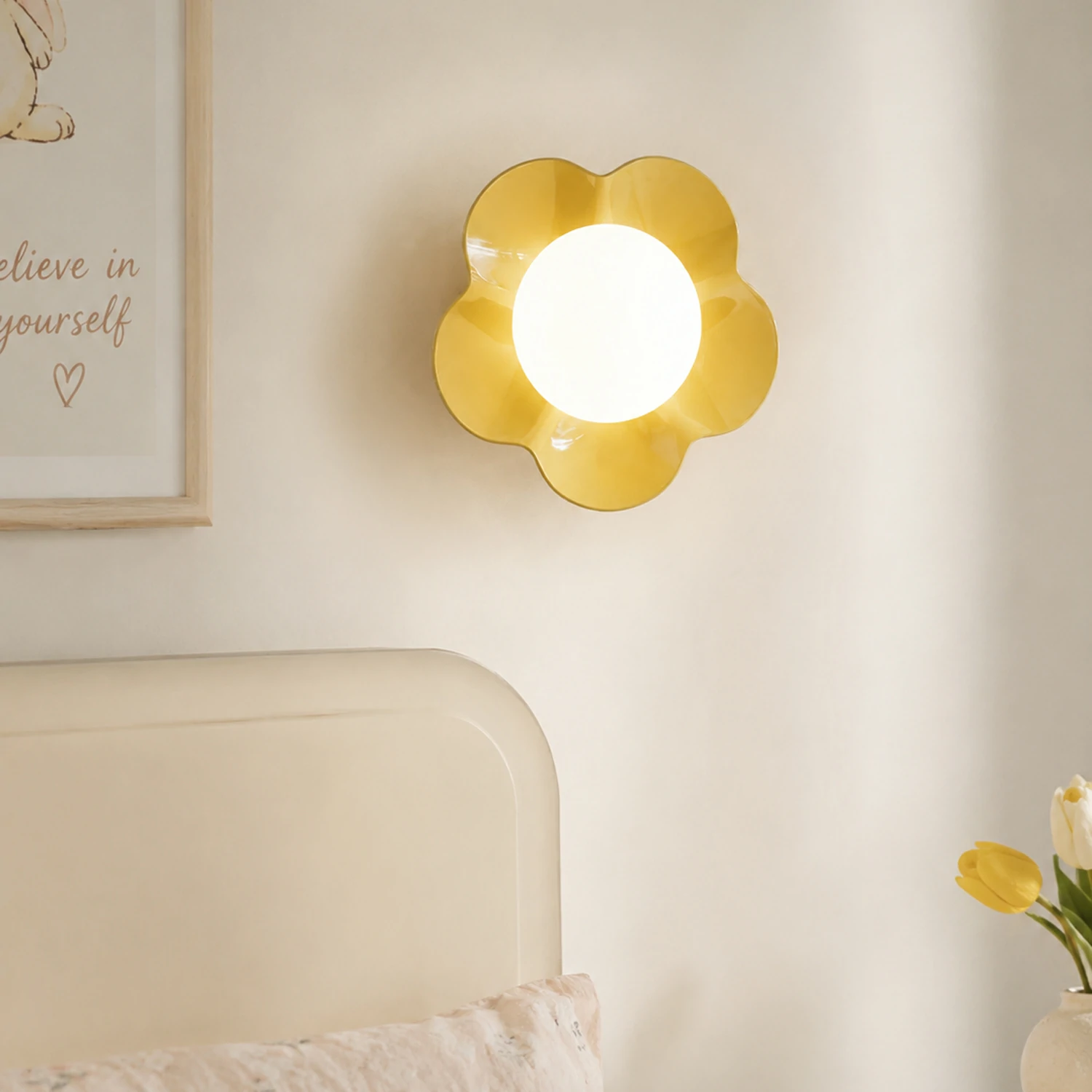 La Fleur Wall Lamp - Image 4