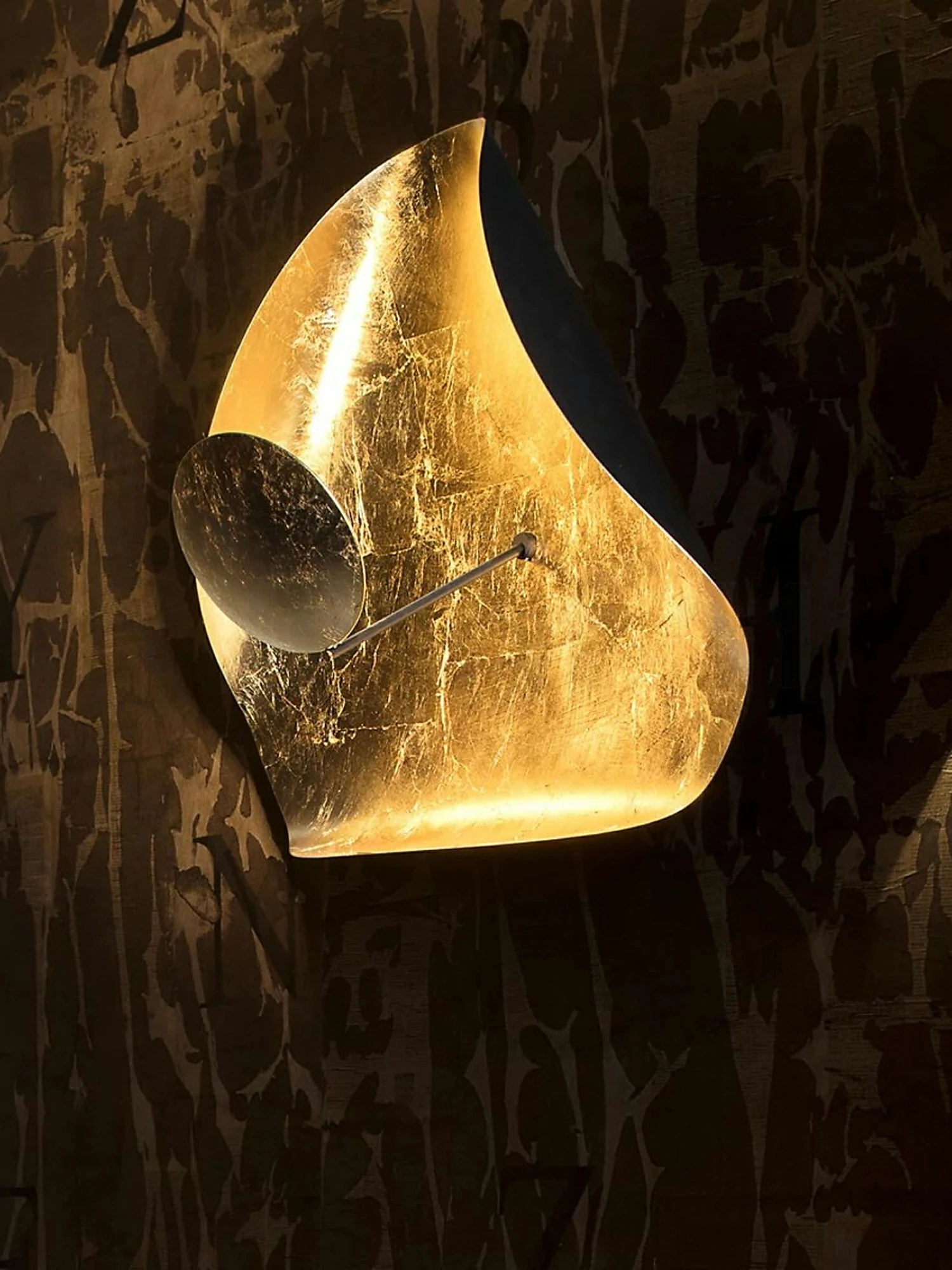 Lederam Manta Ceiling Light - Image 6
