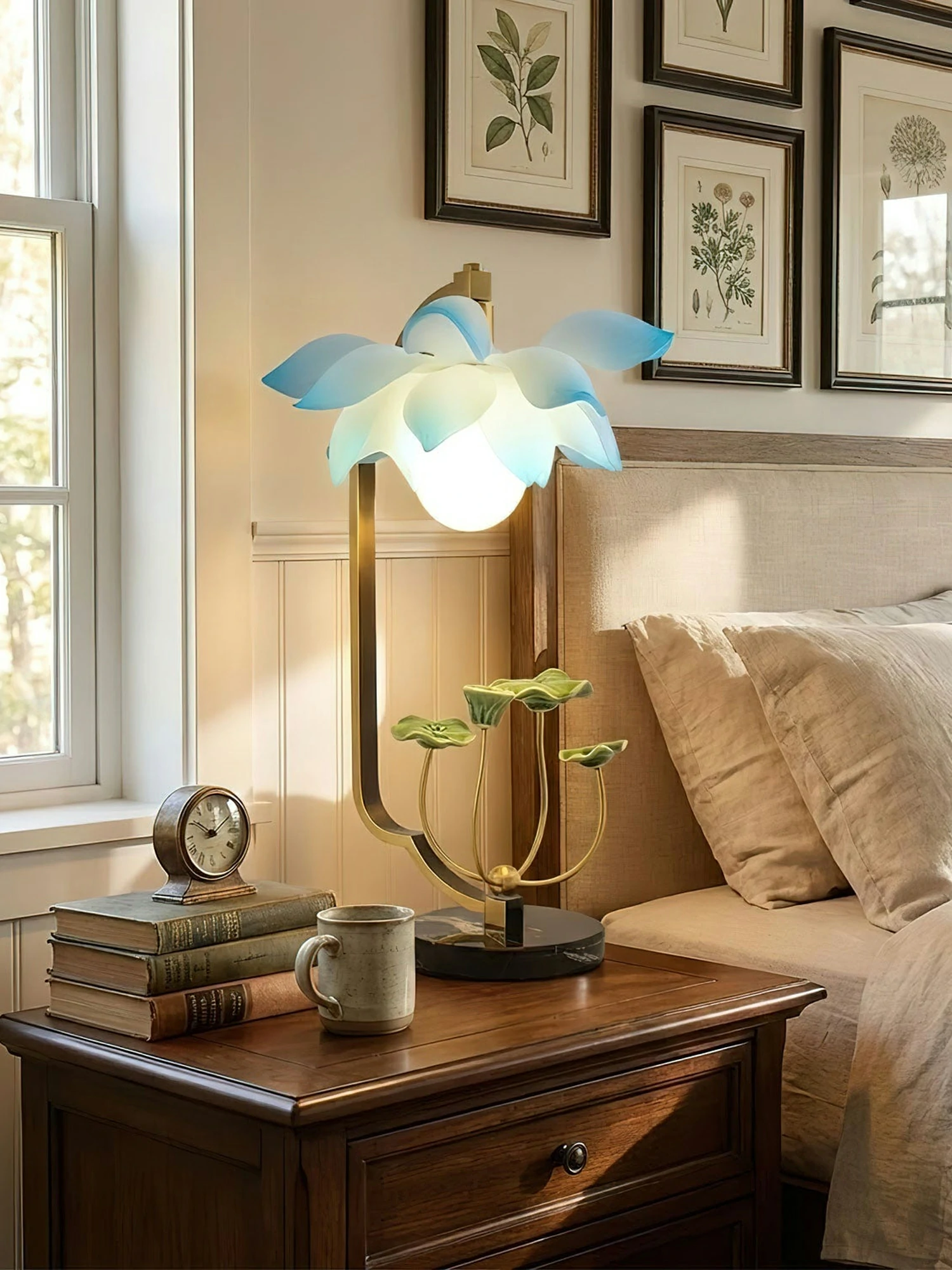 Lotus Table Lamp - Image 3