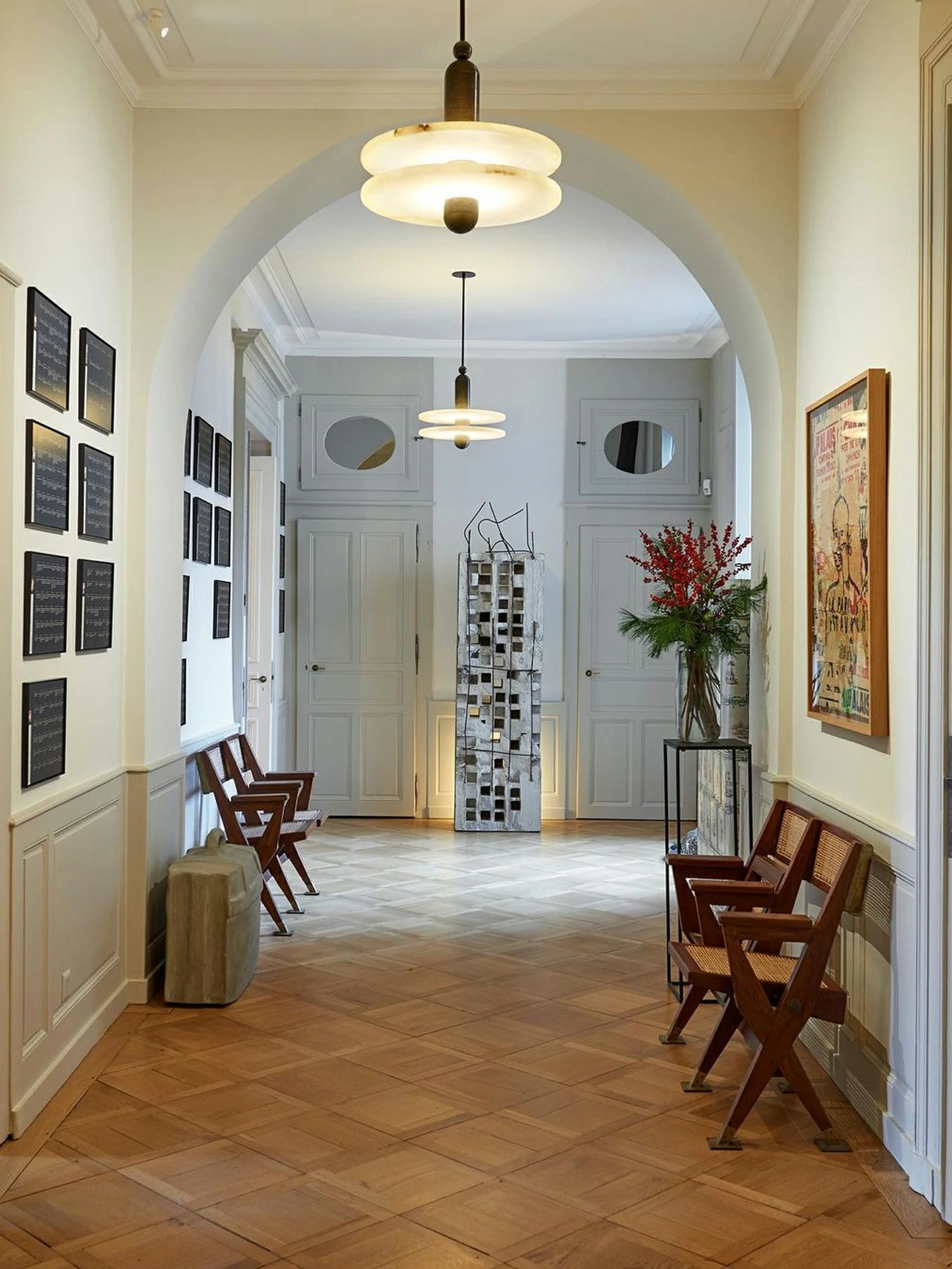 Median Pendant Light - Image 9