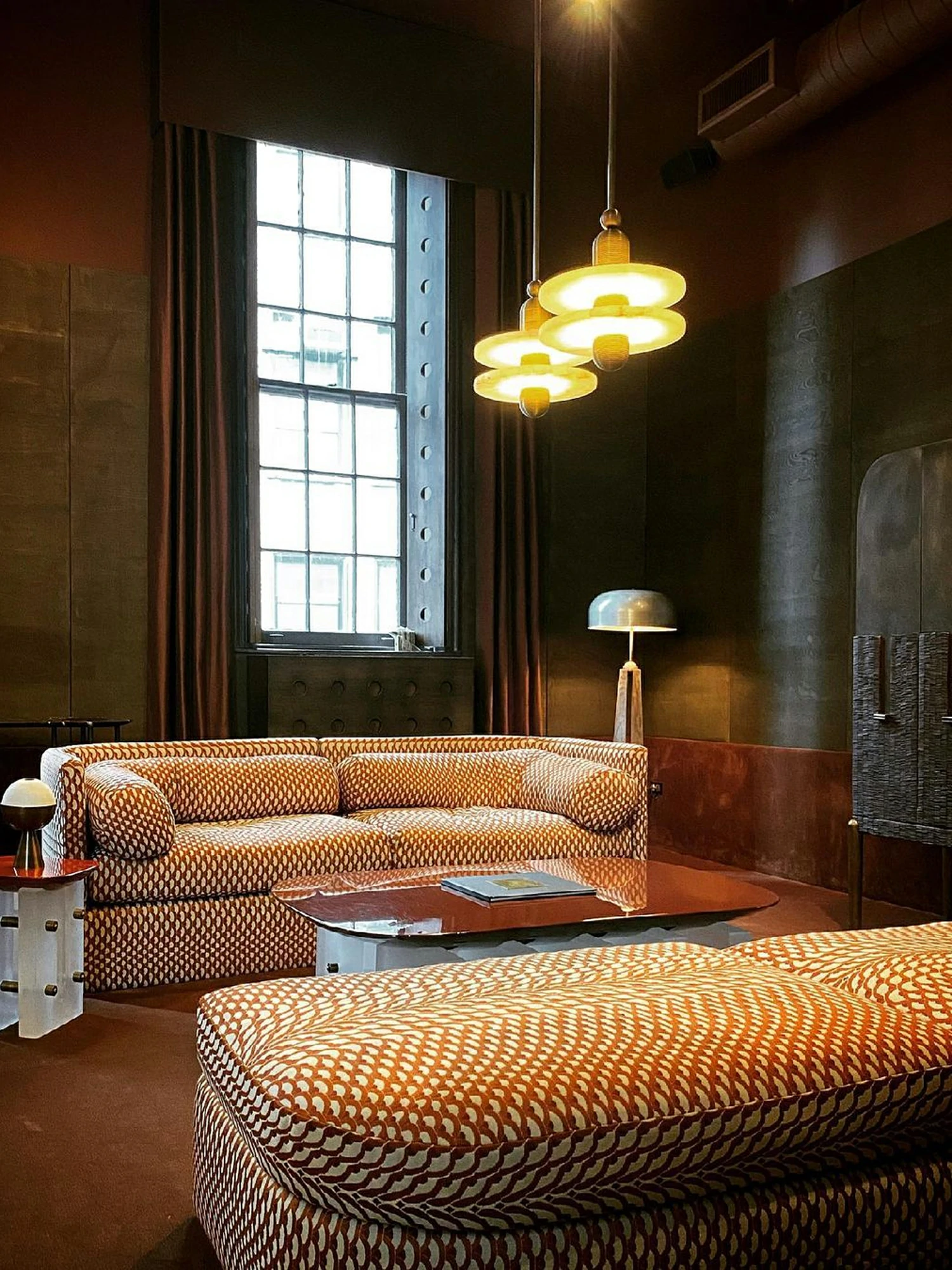 Median Pendant Light - Image 7