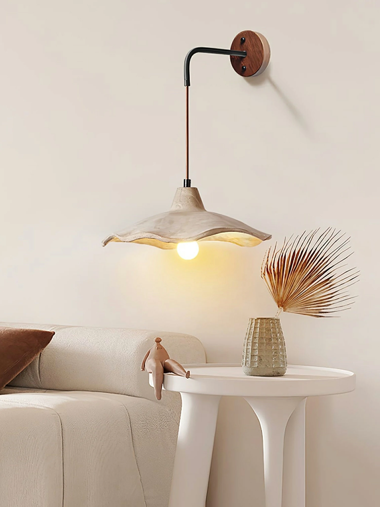 Mirella Sconce - Image 2