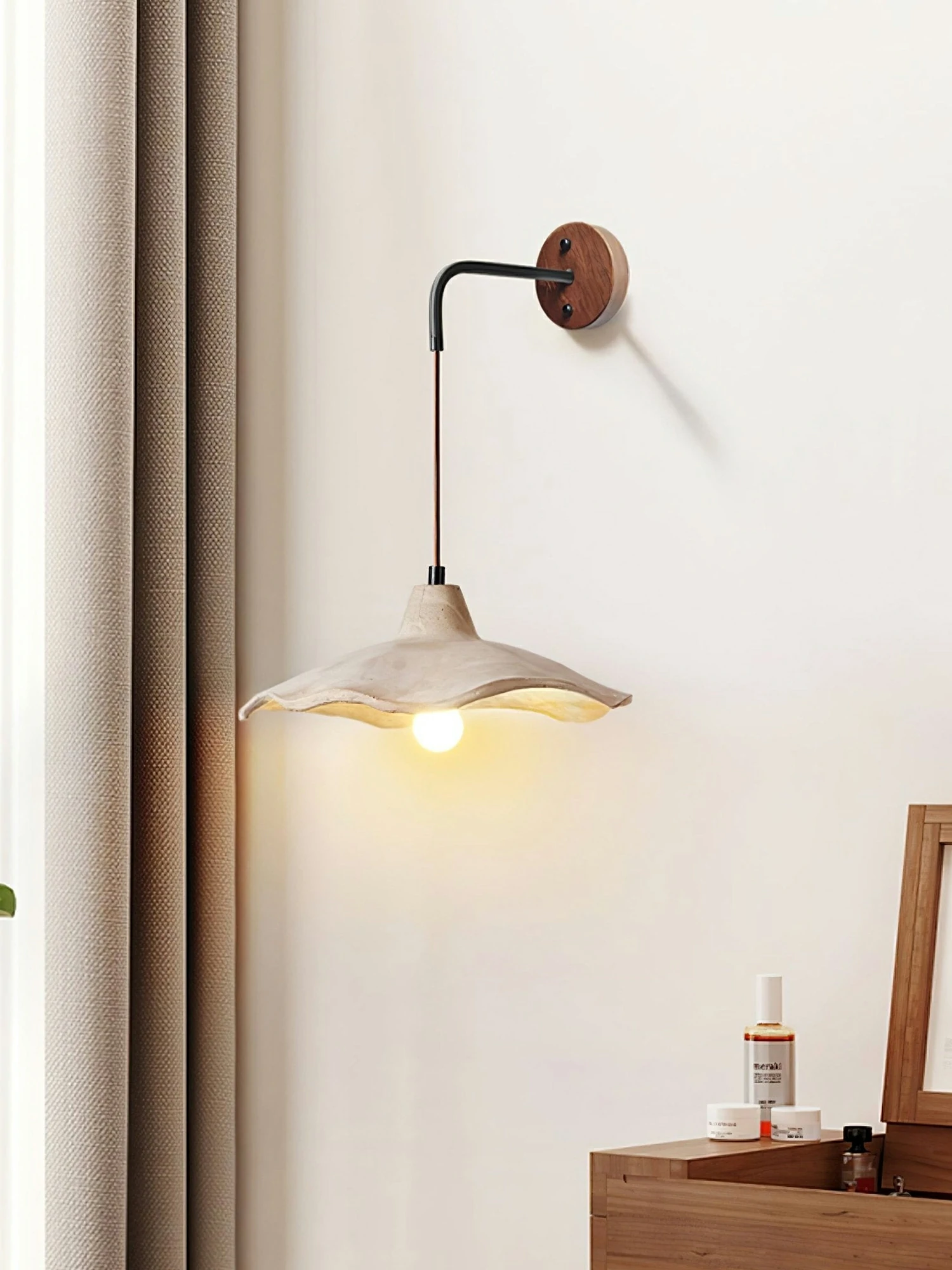 Mirella Sconce - Image 3