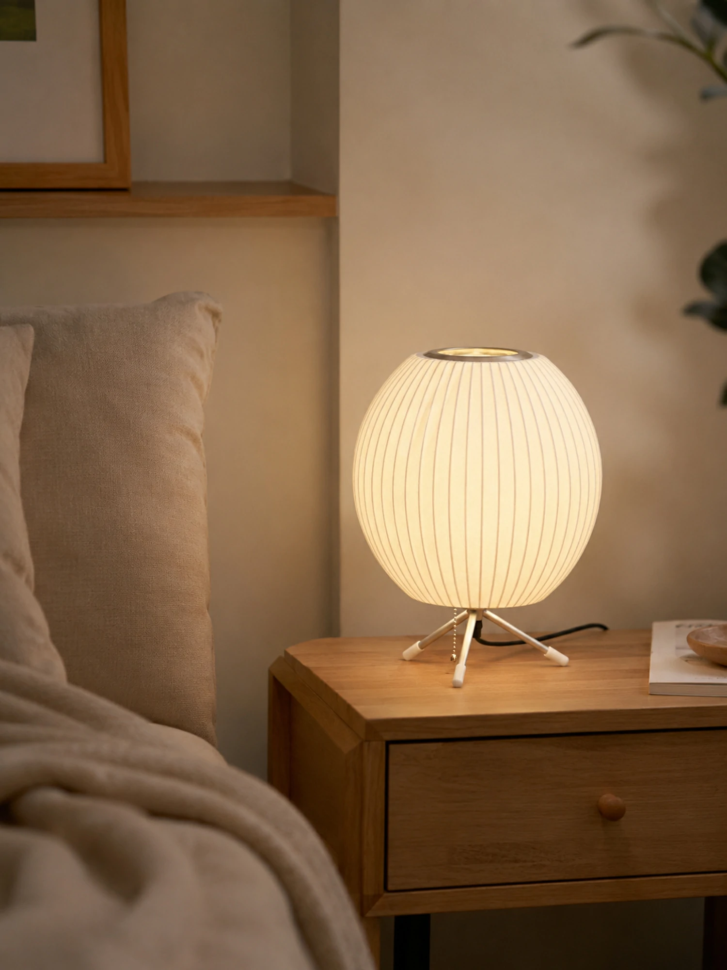 Nelson Tripod Table Lamp - Image 8